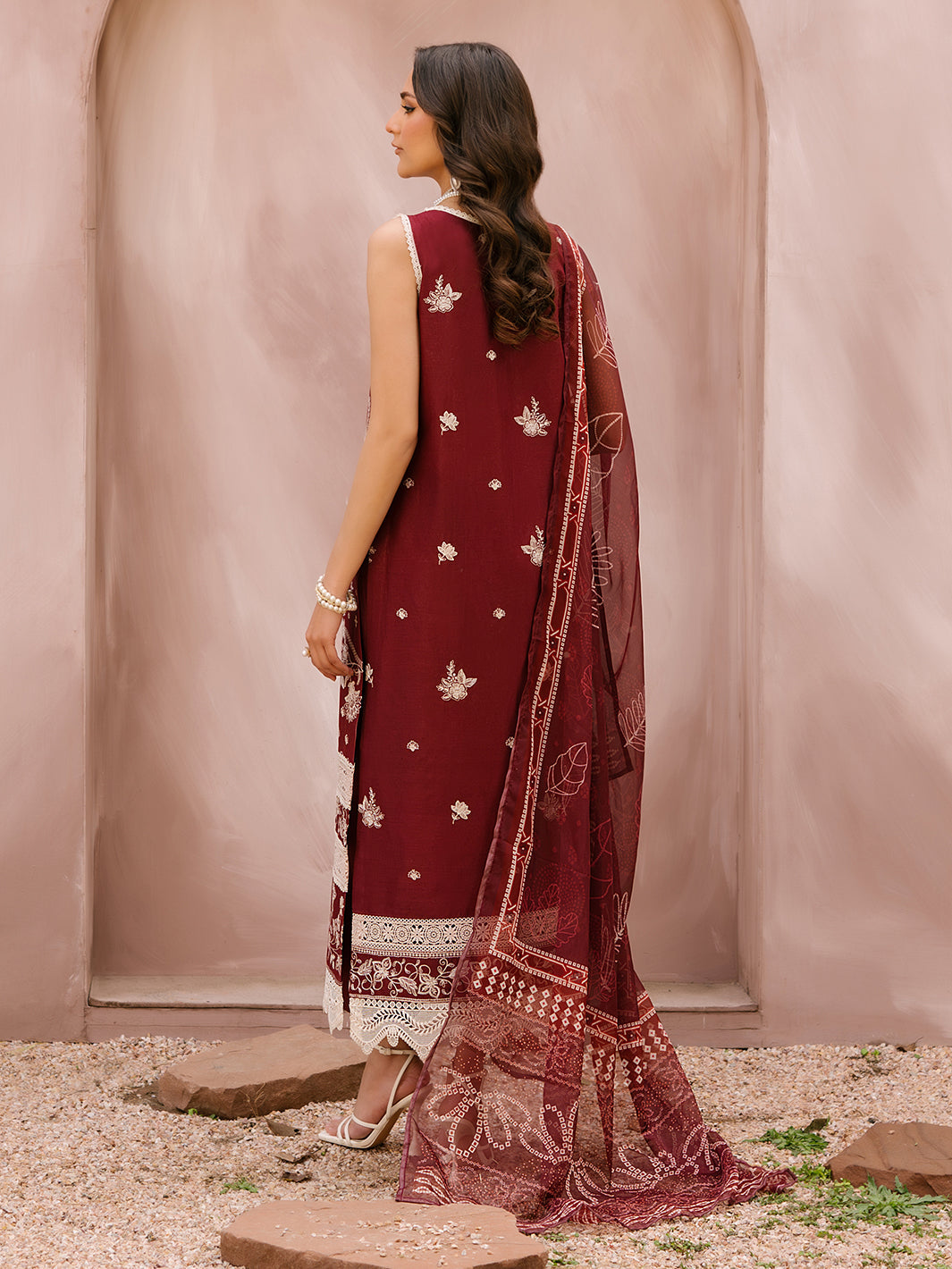 Mahnur | Masakali Luxury Lawn 24 | MK 02 - B - by - Libasekhas UK - Registered Vendor of : Mahnur - 100% Original Designer Dresss