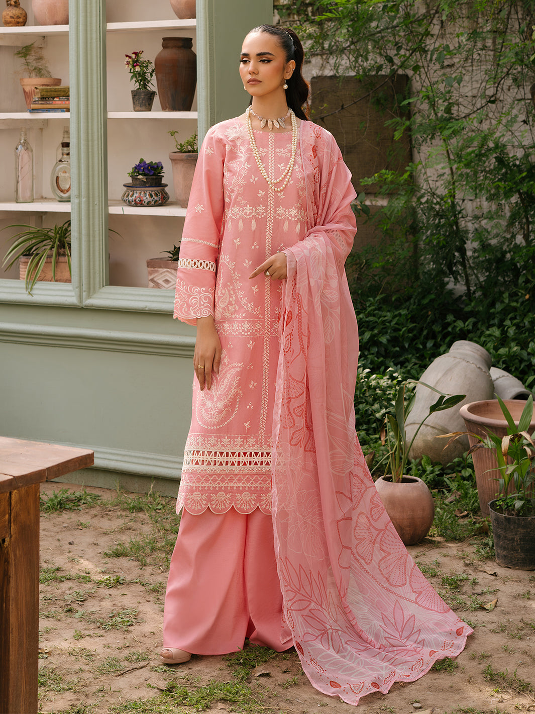 Mahnur | Masakali Luxury Lawn 24 | MK 03 - A - by - Libasekhas UK - Registered Vendor of : Mahnur - 100% Original Designer Dresss