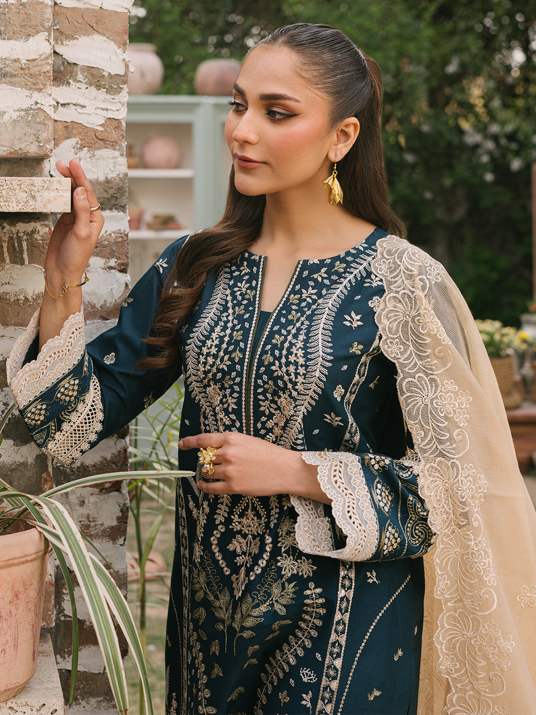 Mahnur | Masakali Luxury Lawn 24 | MK 01 - A - by - Libasekhas UK - Registered Vendor of : Mahnur - 100% Original Designer Dresss