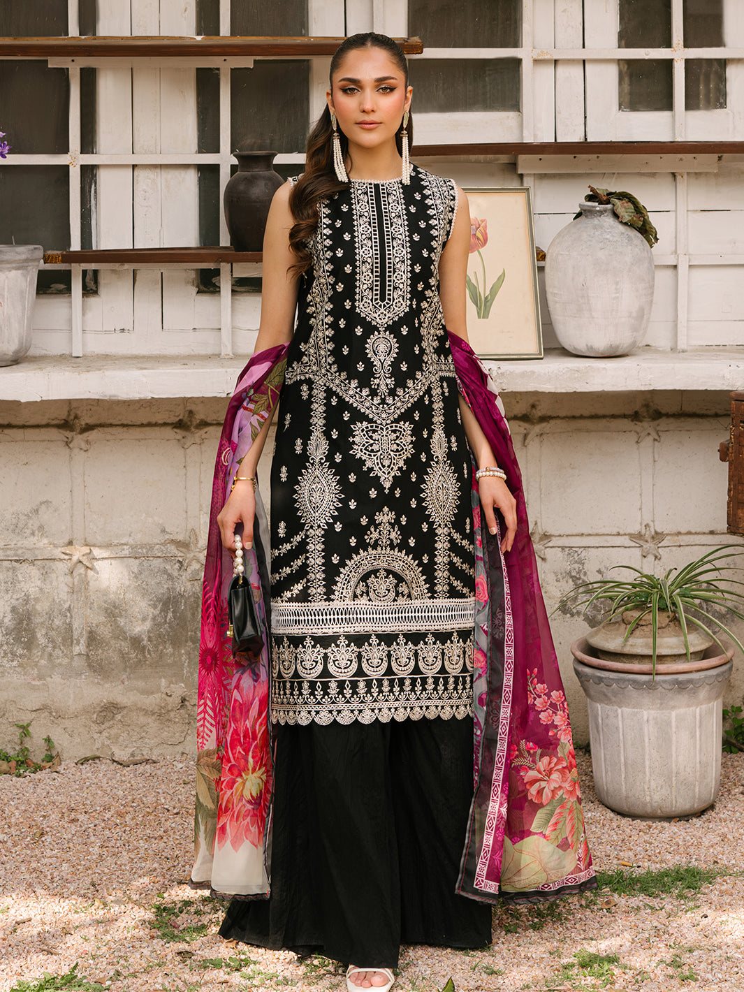 Mahnur | Masakali Luxury Lawn 24 | MK 05 - A - by - Libasekhas UK - Registered Vendor of : Mahnur - 100% Original Designer Dresss