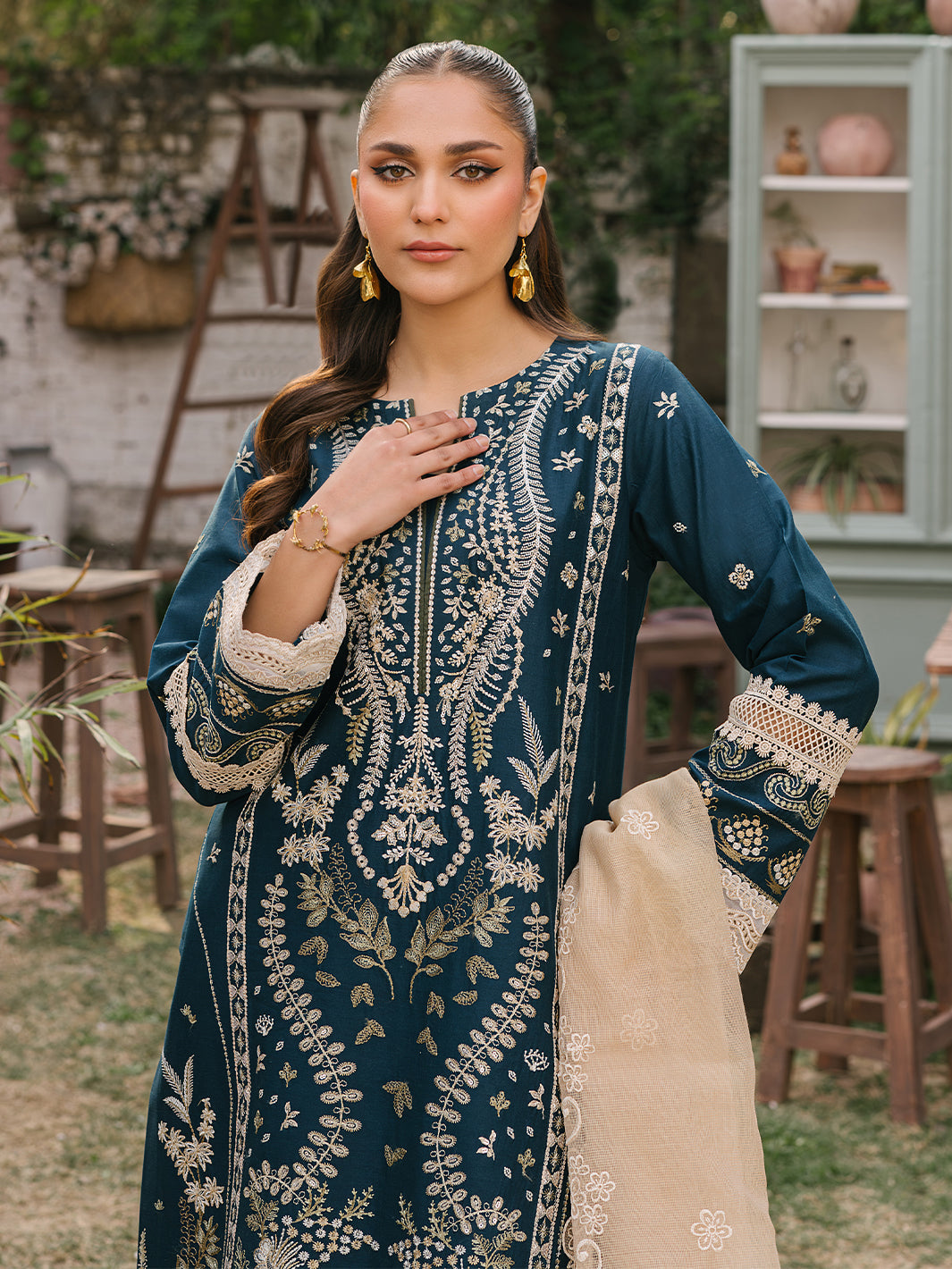 Mahnur | Masakali Luxury Lawn 24 | MK 01 - A - by - Libasekhas UK - Registered Vendor of : Mahnur - 100% Original Designer Dresss
