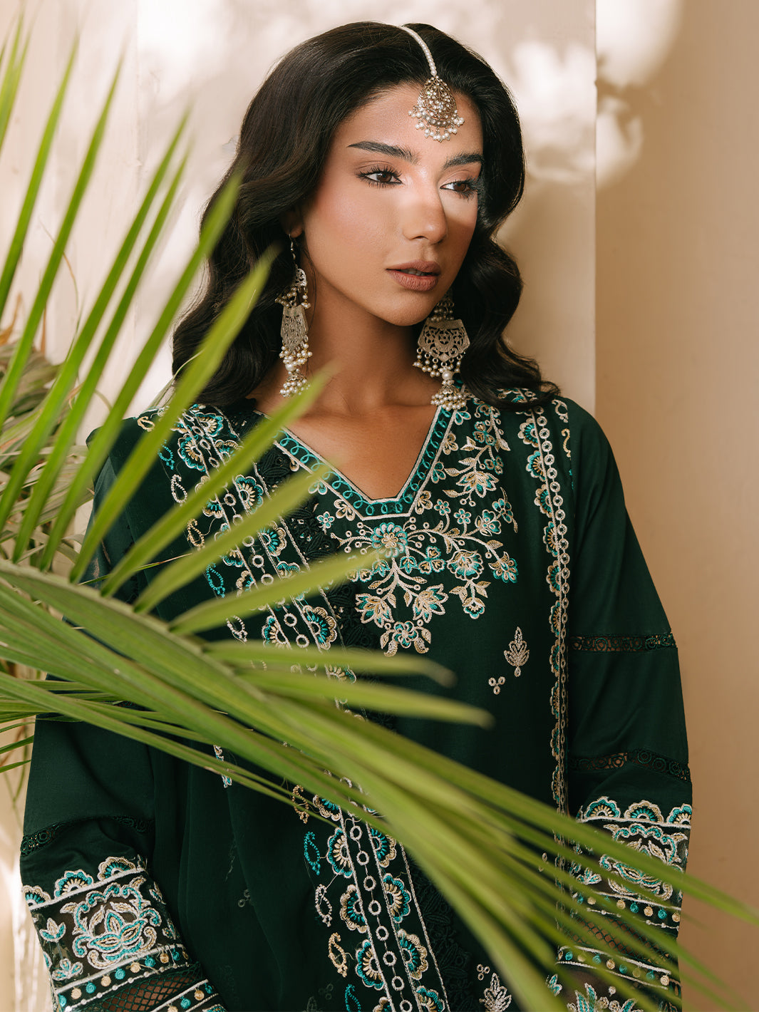 Mahnur | Shanaya Luxury Lawn 25 | Siyahgul - by - Libasekhas UK - Registered Vendor of : Mahnur - 100% Original Designer Dresss