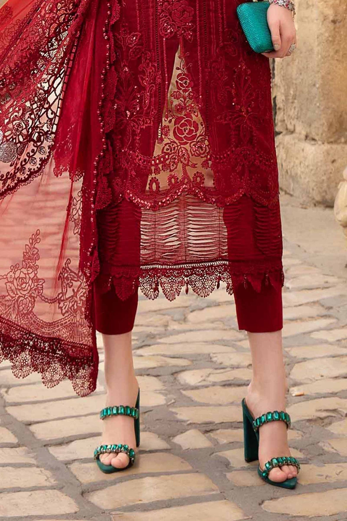 Maria B | Voyage a' Luxe Lawn | D-2401-B - by - Libasekhas UK - Registered Vendor of : Maria B - 100% Original Designer Dresss