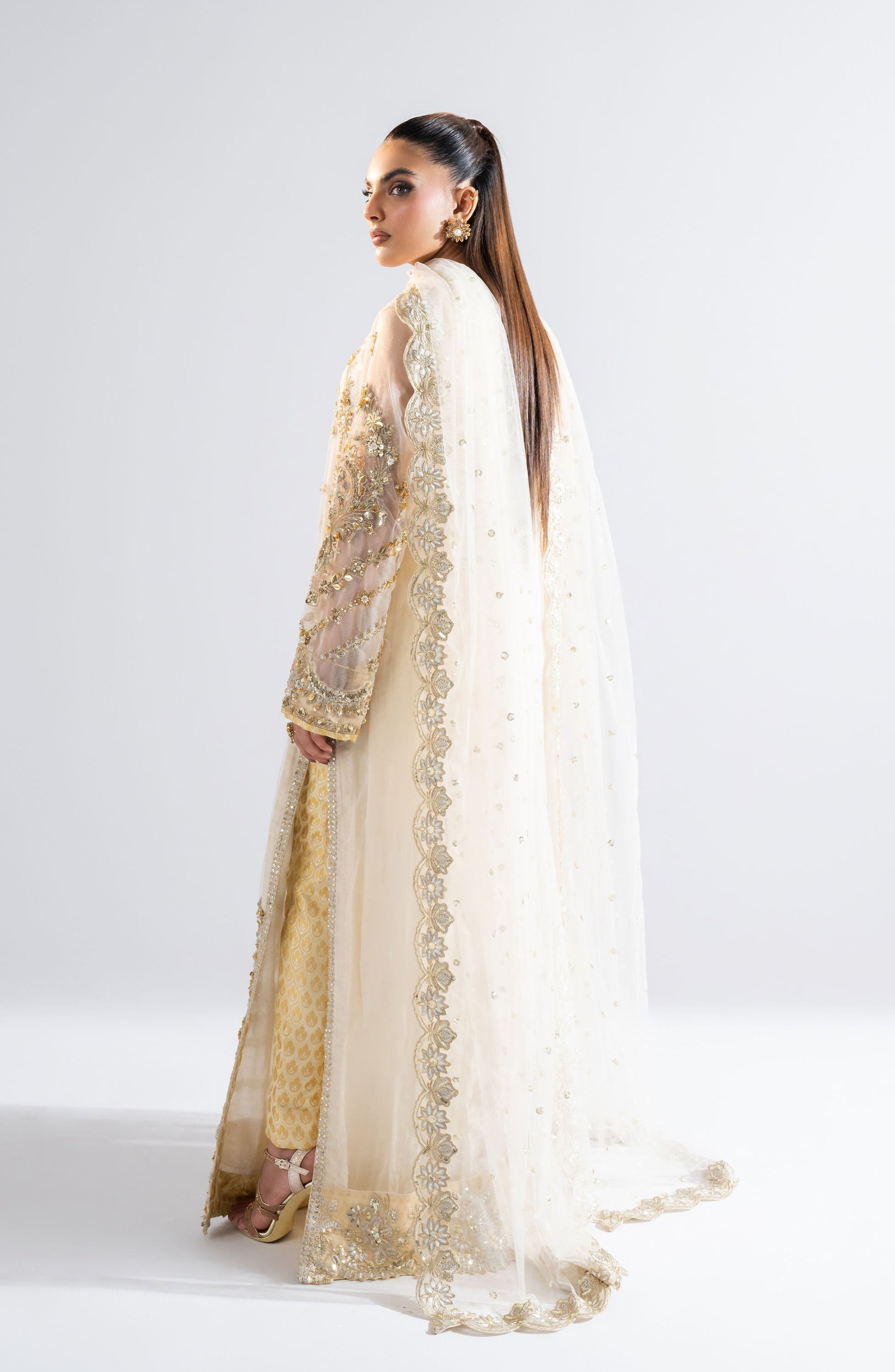 Maryum N Maria | Riwayat Wedding Formals | BHAKTHI - MW24-560 - by - Libasekhas UK - Registered Vendor of : Maryum N Maria - 100% Original Designer Dresss
