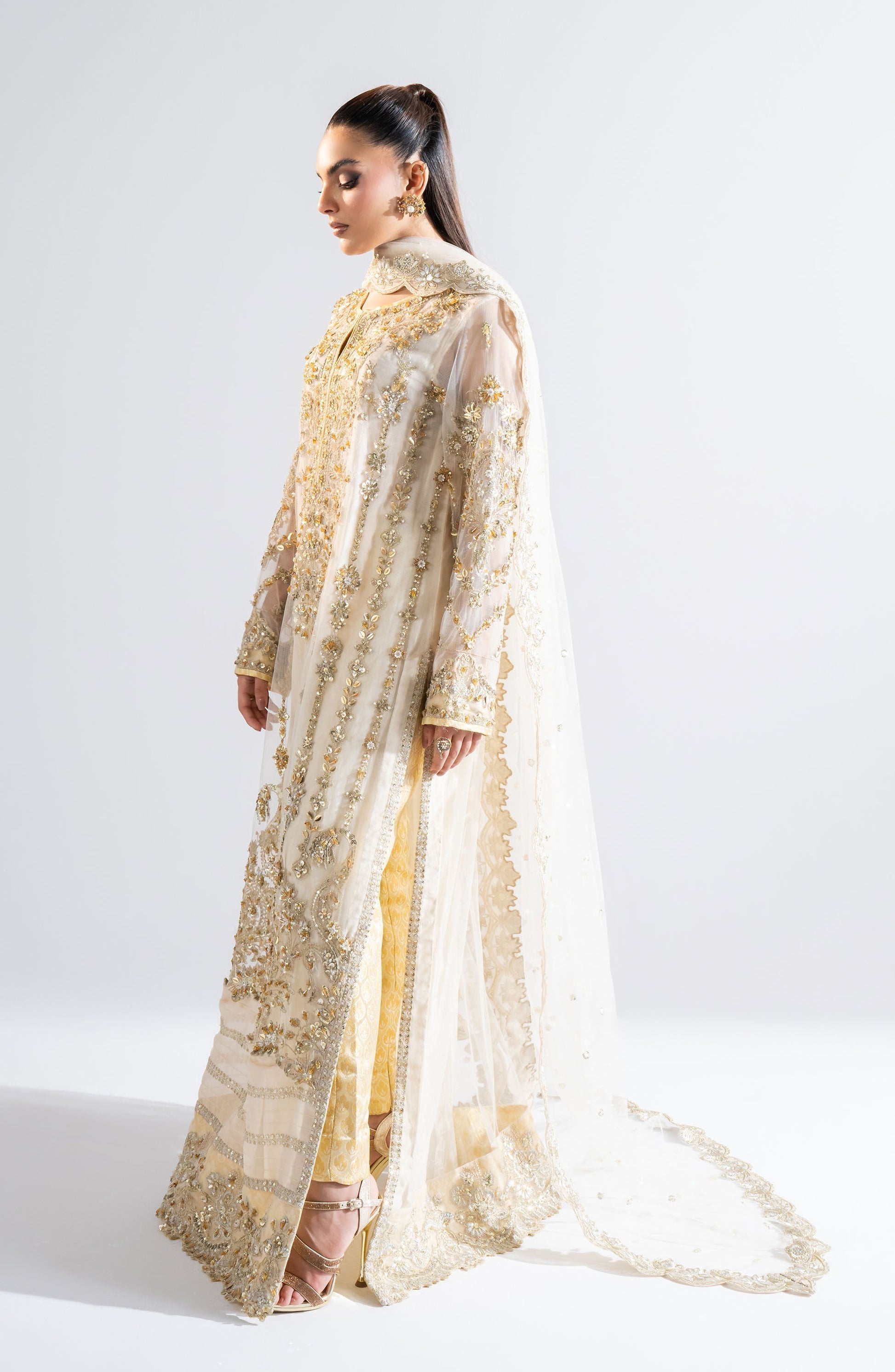 Maryum N Maria | Riwayat Wedding Formals | BHAKTHI - MW24-560 - by - Libasekhas UK - Registered Vendor of : Maryum N Maria - 100% Original Designer Dresss
