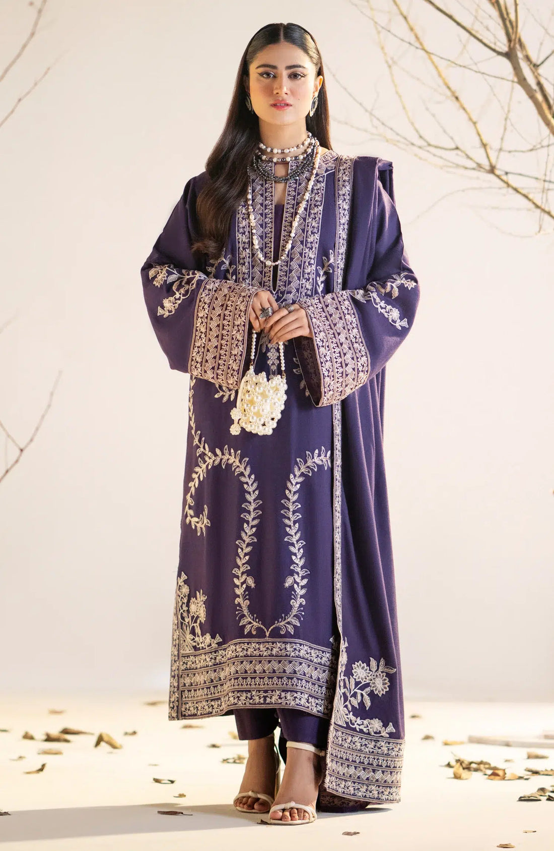 Maryum N Maria | Shehr Bano Winter 23 | - by - Libasekhas UK - Registered Vendor of : Maryum N Maria - 100% Original Designer Dresss