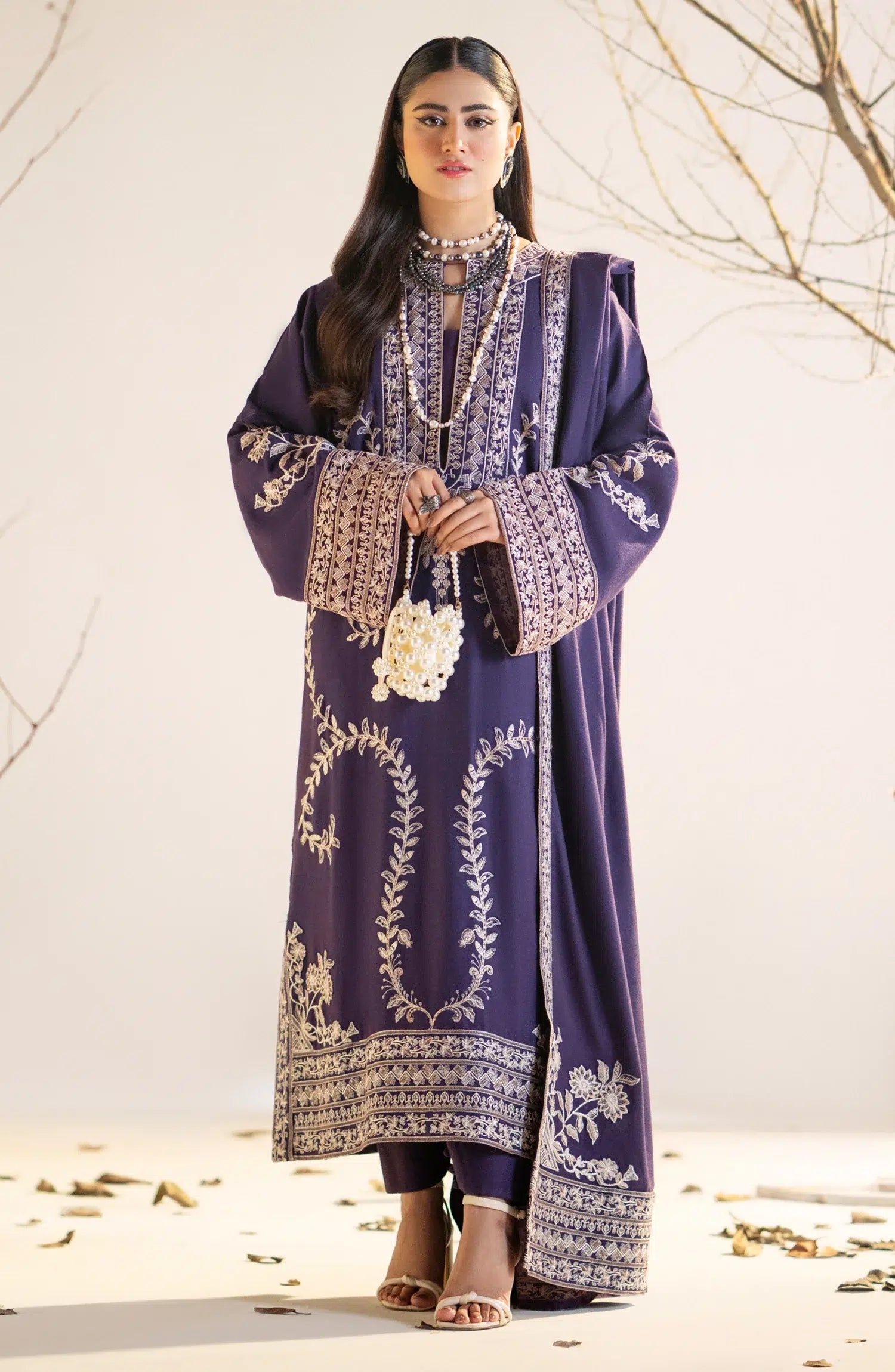 Maryum N Maria | Shehr Bano Winter 23 | - by - Libasekhas UK - Registered Vendor of : Maryum N Maria - 100% Original Designer Dresss
