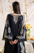 Maryum N Maria | Shehr Bano Winter 23 | KAJOL MW23561 - by - Libasekhas UK - Registered Vendor of : Maryum N Maria - 100% Original Designer Dresss