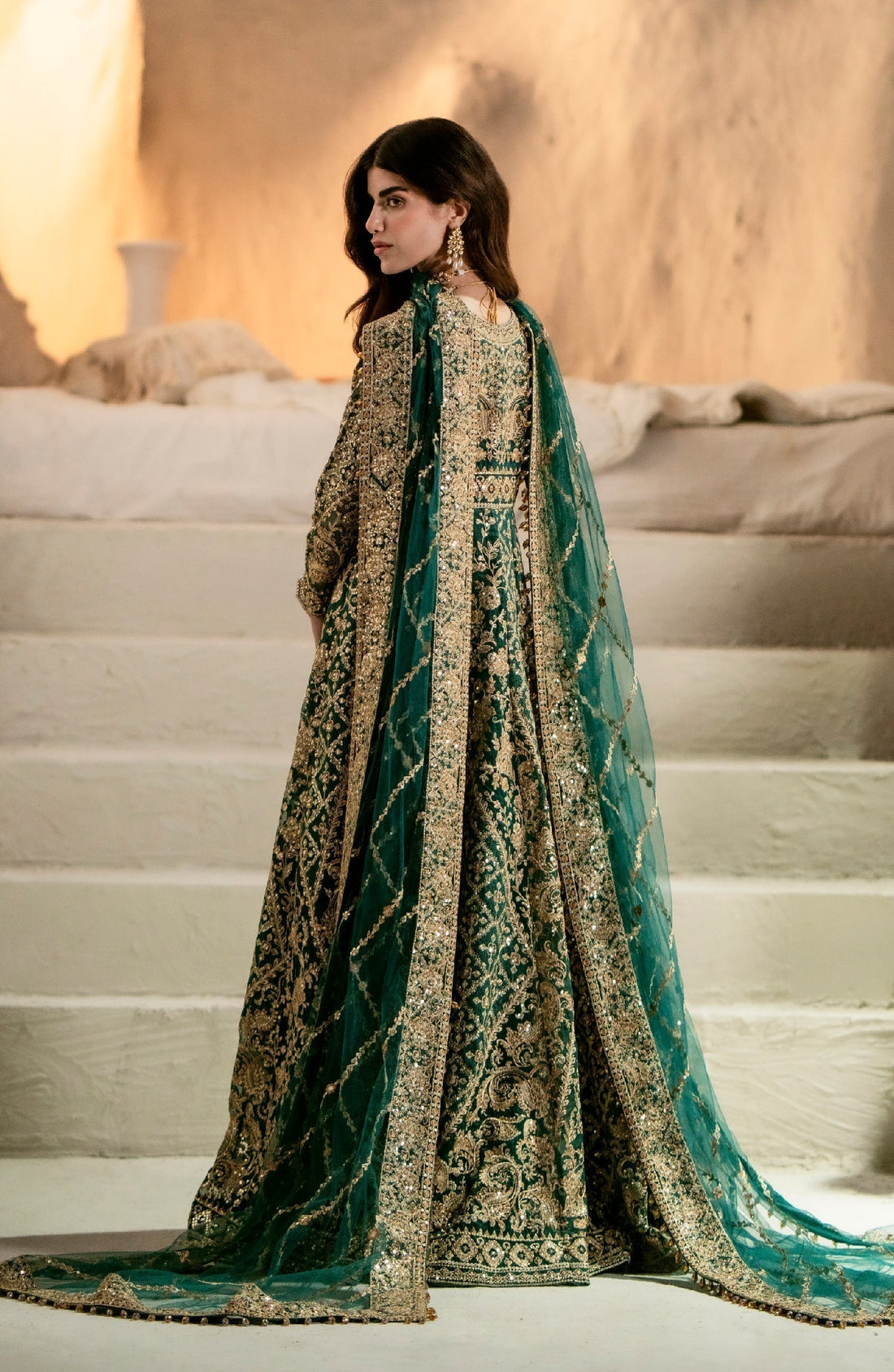 Maryum N Maria | Mehr o Maah Bridals | MW23-536-Anippe - by - Libasekhas UK - Registered Vendor of : Maryum N Maria - 100% Original Designer Dresss