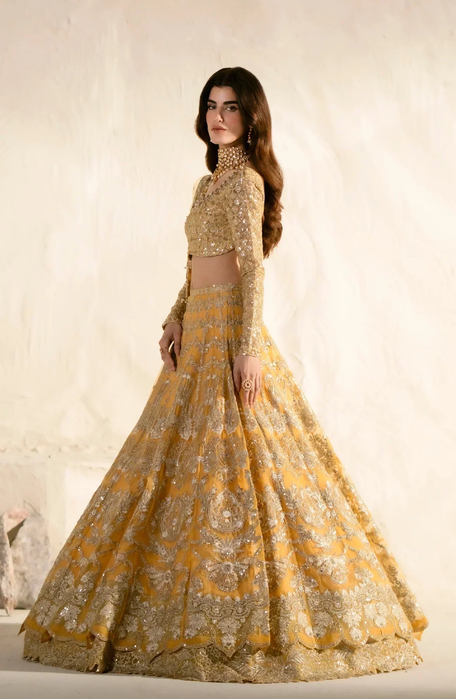 Maryum N Maria | Mehr o Maah Bridals | MW23-535-Zuberi - by - Libasekhas UK - Registered Vendor of : Maryum N Maria - 100% Original Designer Dresss