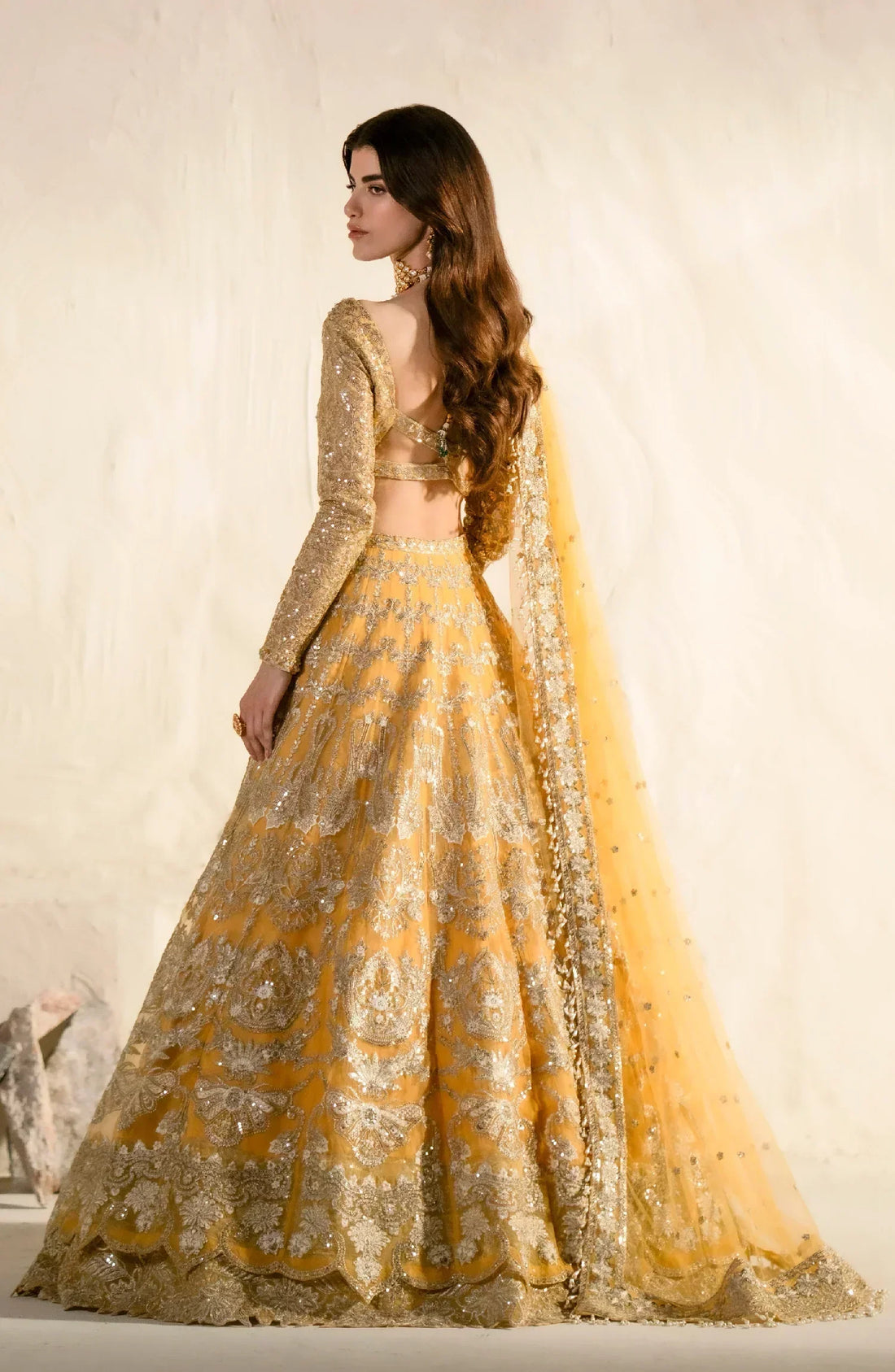 Maryum N Maria | Mehr o Maah Bridals | MW23-535-Zuberi - by - Libasekhas UK - Registered Vendor of : Maryum N Maria - 100% Original Designer Dresss