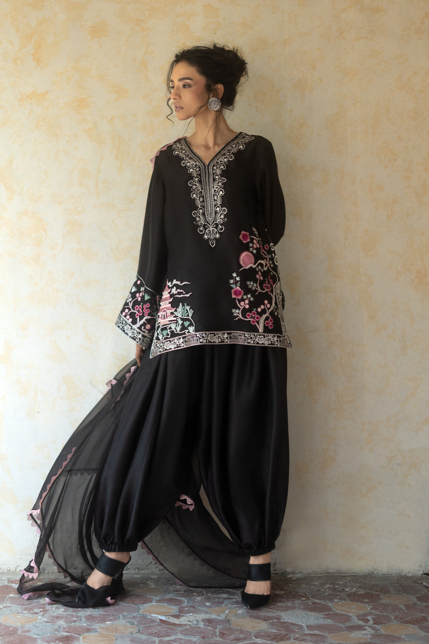 Zainab Chottani | Summer Edition 26 | Midnight Reverie - by Libasekhas UK - Registered Vendor of : Zainab Chottani - 100% Original Designer Dress