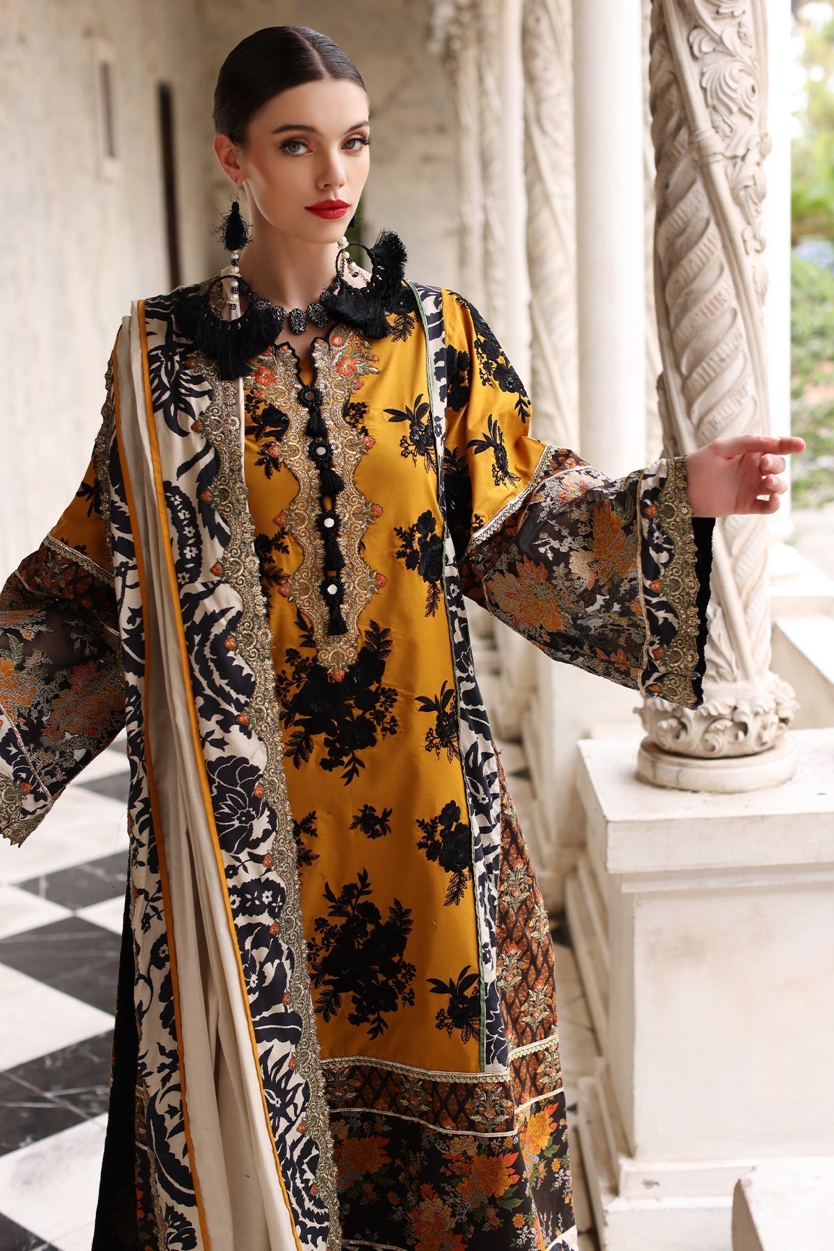 Mina Kashif | Festive Lawn | Leyla - by - Libasekhas UK - Registered Vendor of : Mina Kashif - 100% Original Designer Dresss