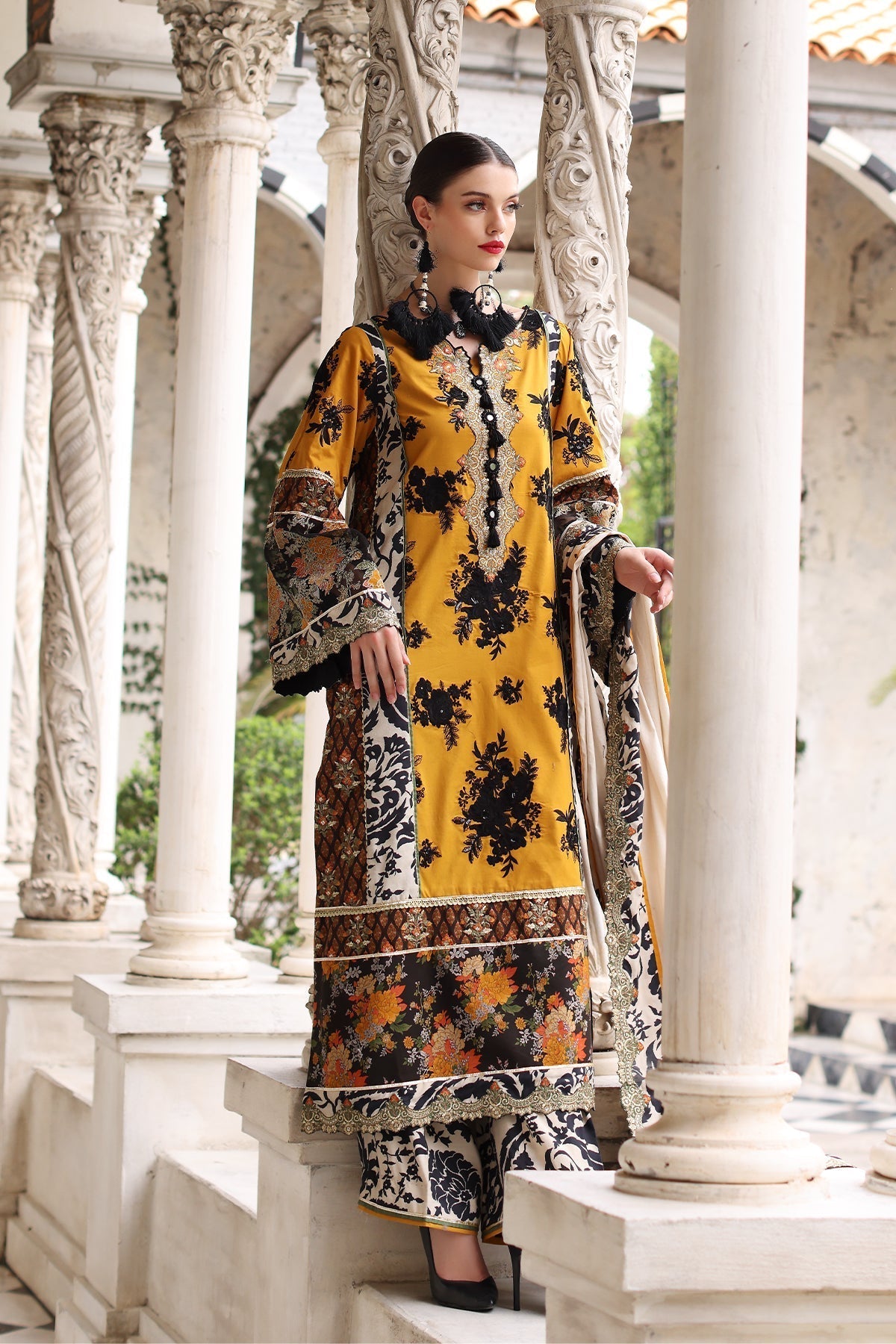 Mina Kashif | Festive Lawn | Leyla - by - Libasekhas UK - Registered Vendor of : Mina Kashif - 100% Original Designer Dresss