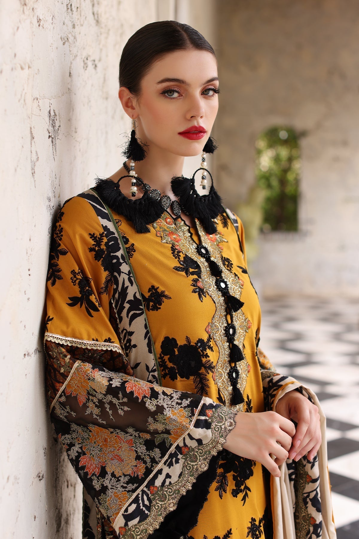 Mina Kashif | Festive Lawn | Leyla - by - Libasekhas UK - Registered Vendor of : Mina Kashif - 100% Original Designer Dresss