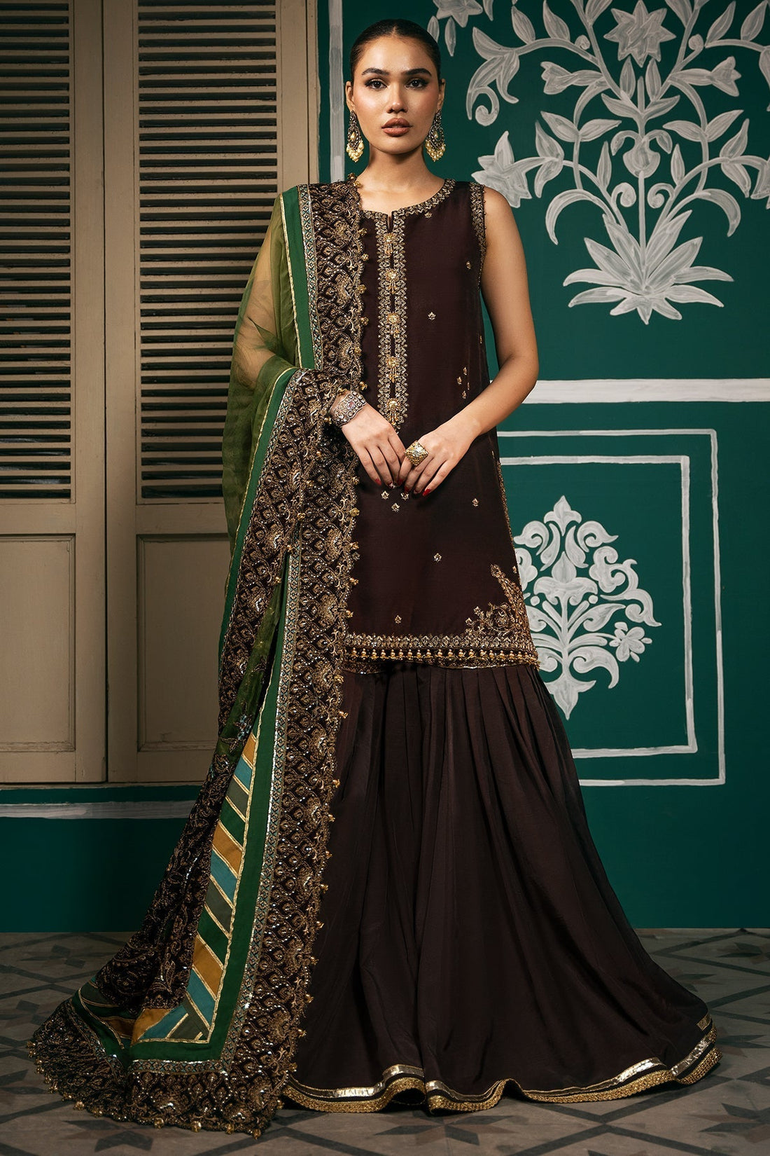 Mina Kashif | Meeral Formals 24 | Eshana - by - Libasekhas UK - Registered Vendor of : Mina Kashif - 100% Original Designer Dresss
