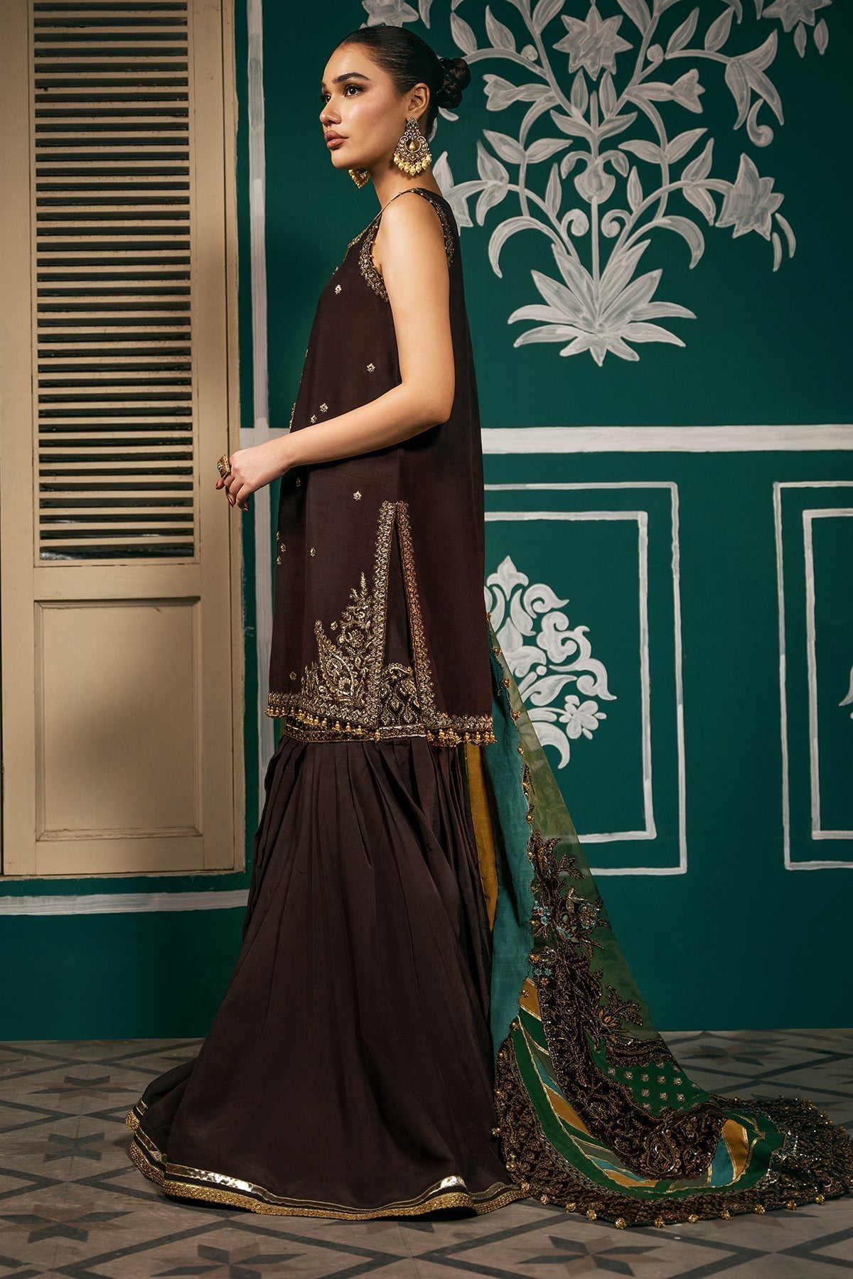 Mina Kashif | Meeral Formals 24 | Eshana - by - Libasekhas UK - Registered Vendor of : Mina Kashif - 100% Original Designer Dresss