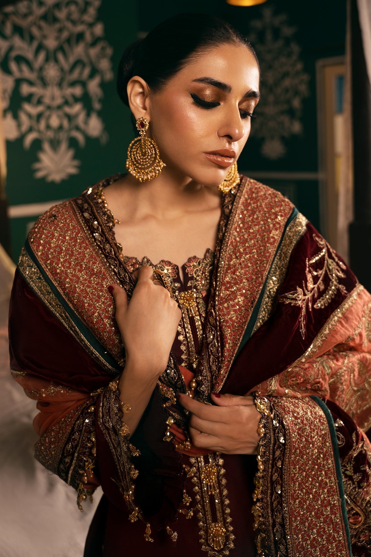 Mina Kashif | Meeral Formals 24 | Ishaal - by - Libasekhas UK - Registered Vendor of : Mina Kashif - 100% Original Designer Dresss