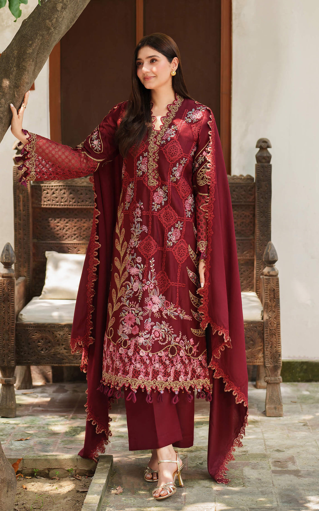 Asifa and Nabeel | Pashmina Luxe 25 | Mira LWC25-05 - by Libasekhas UK - Registered Vendor of : Asifa and Nabeel - 100% Original Designer Dress