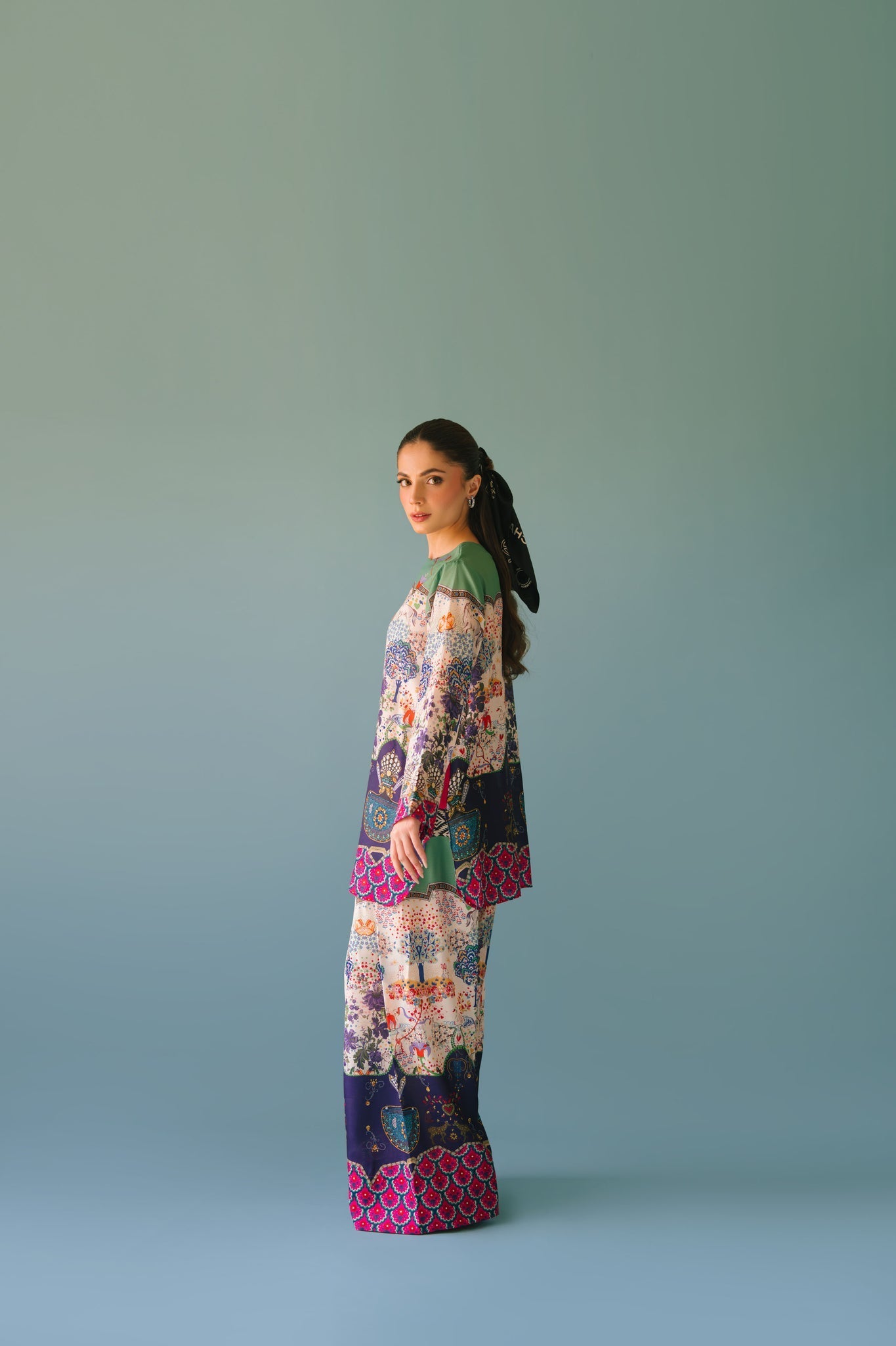 Sammy K | Lawn Pret 25 | Hanging Garden - by Libasekhas UK - Registered Vendor of : Sammy K - 100% Original Designer Dress