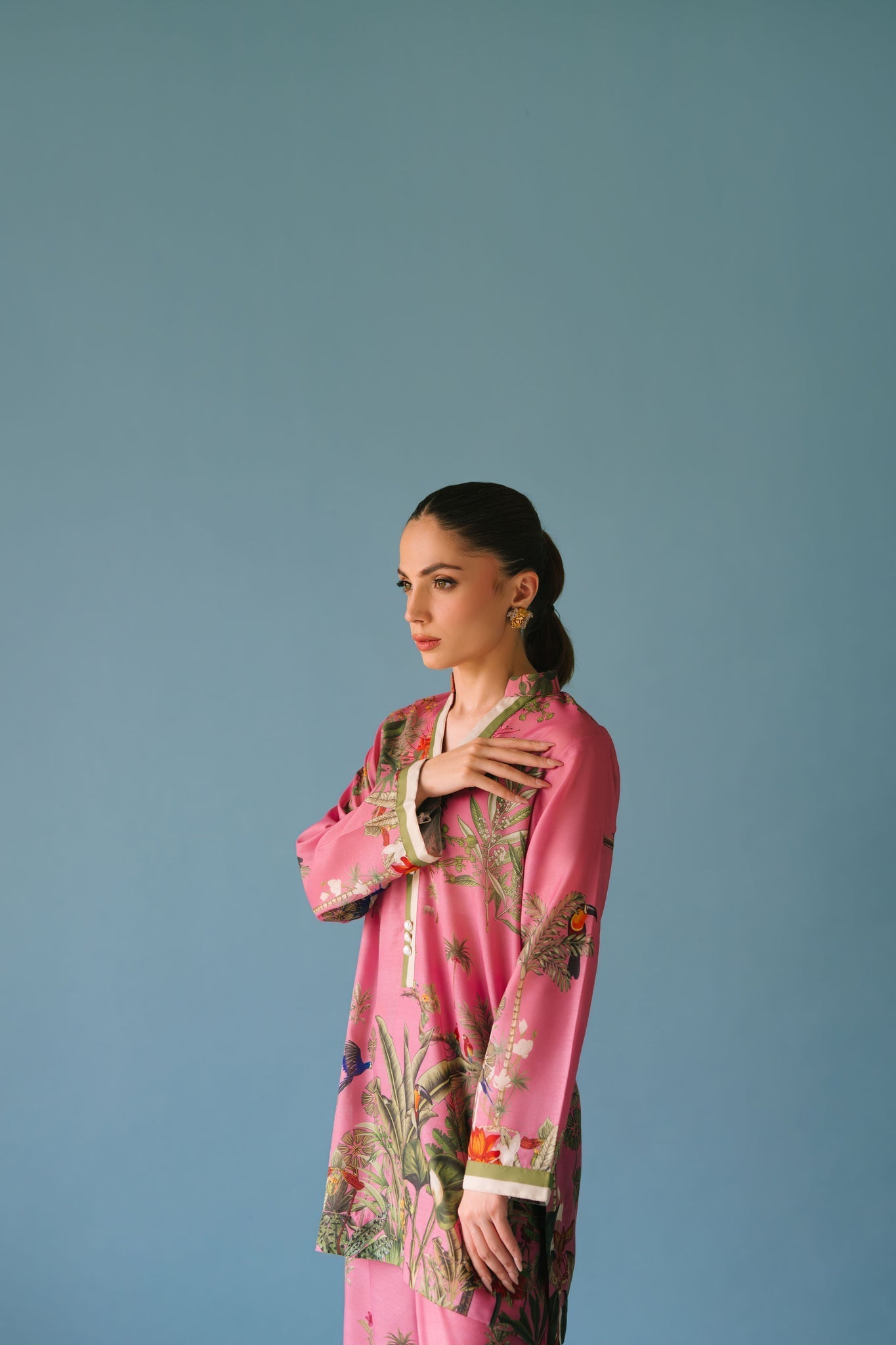 Sammy K | Lawn Pret 25 |Enchanting garden - by Libasekhas UK - Registered Vendor of : Sammy K - 100% Original Designer Dress
