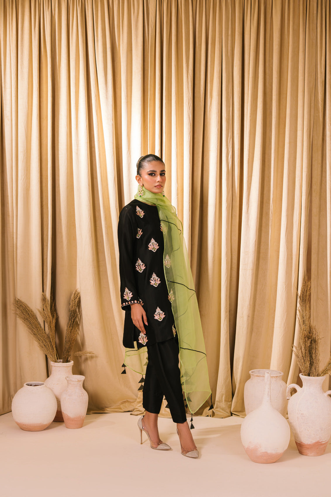 Sammy K | Heer Luxe | Samaa - by Libasekhas UK - Registered Vendor of : Sammy K - 100% Original Designer Dress