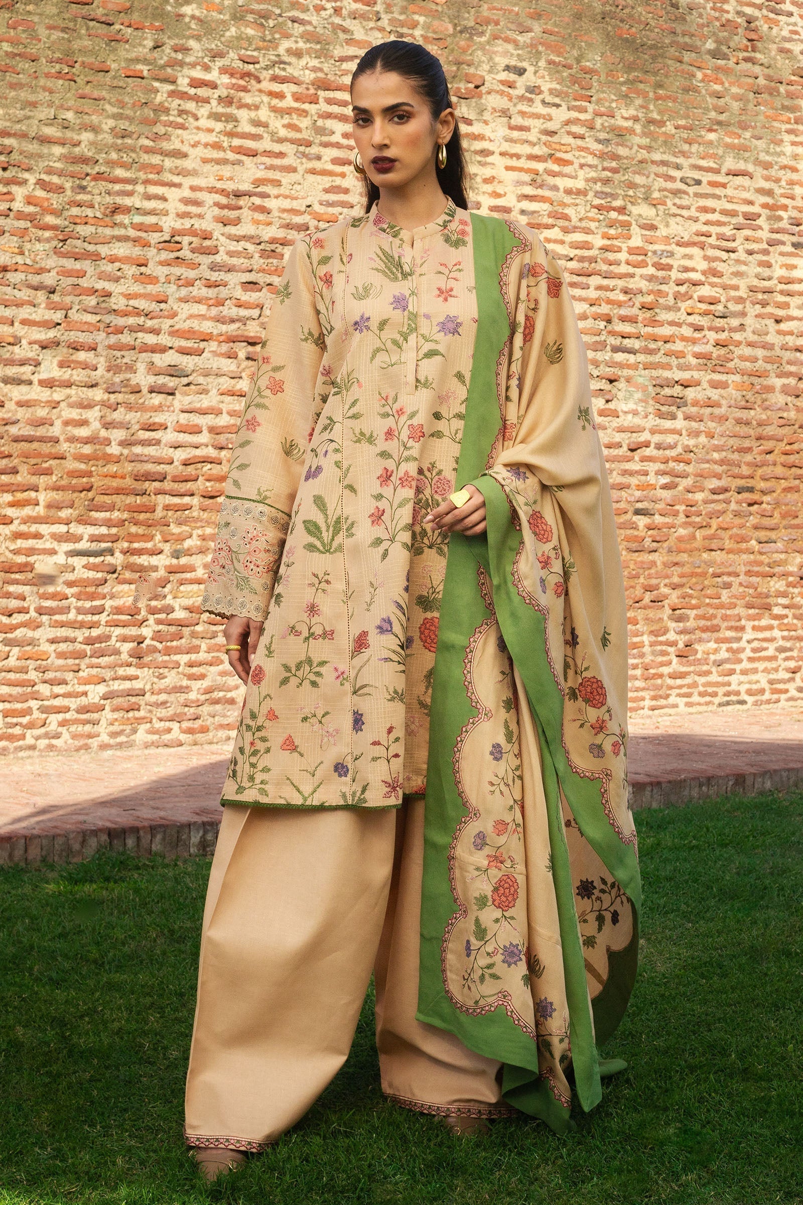 Zara Shahjahan | Winter 24 |  NEGAH-D3 - by - Libasekhas UK - Registered Vendor of : Zara Shahjahan - 100% Original Designer Dresss