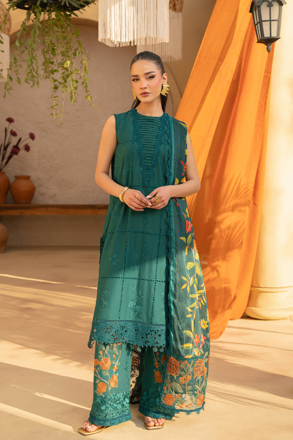 Saira Rizwan | Luxury Lawn 25 | LIRA-SRL25-10 - by - Libasekhas UK - Registered Vendor of : Saira Rizwan - 100% Original Designer Dresss