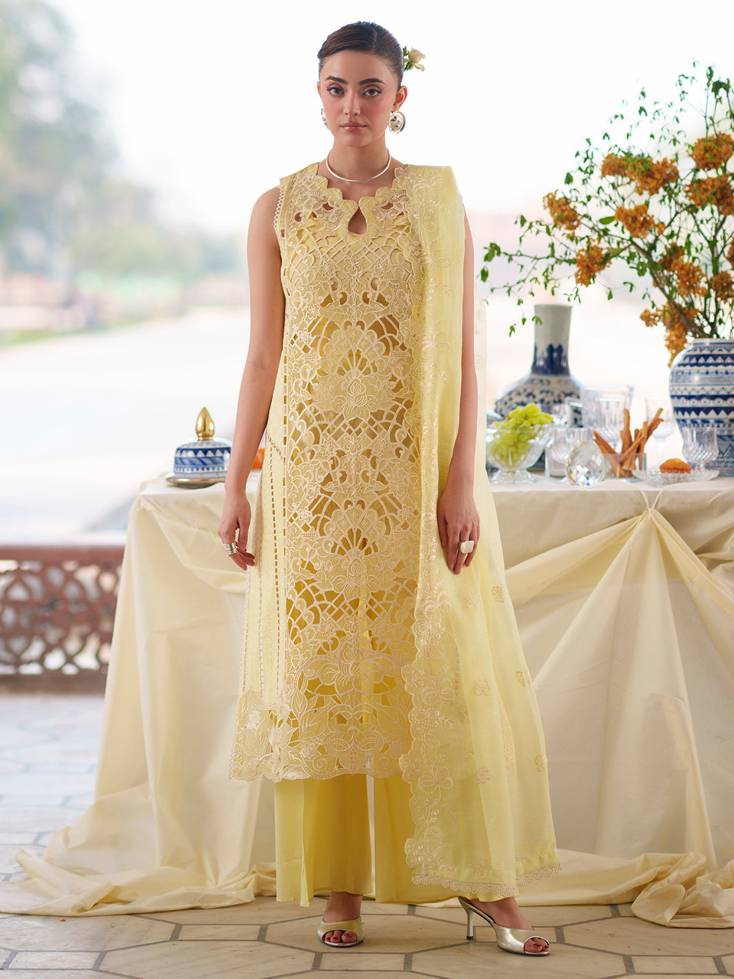 Mahnur | Nilofer Luxury Lawn 26 | NL-07 - by Libasekhas UK - Registered Vendor of : Mahnur - 100% Original Designer Dress