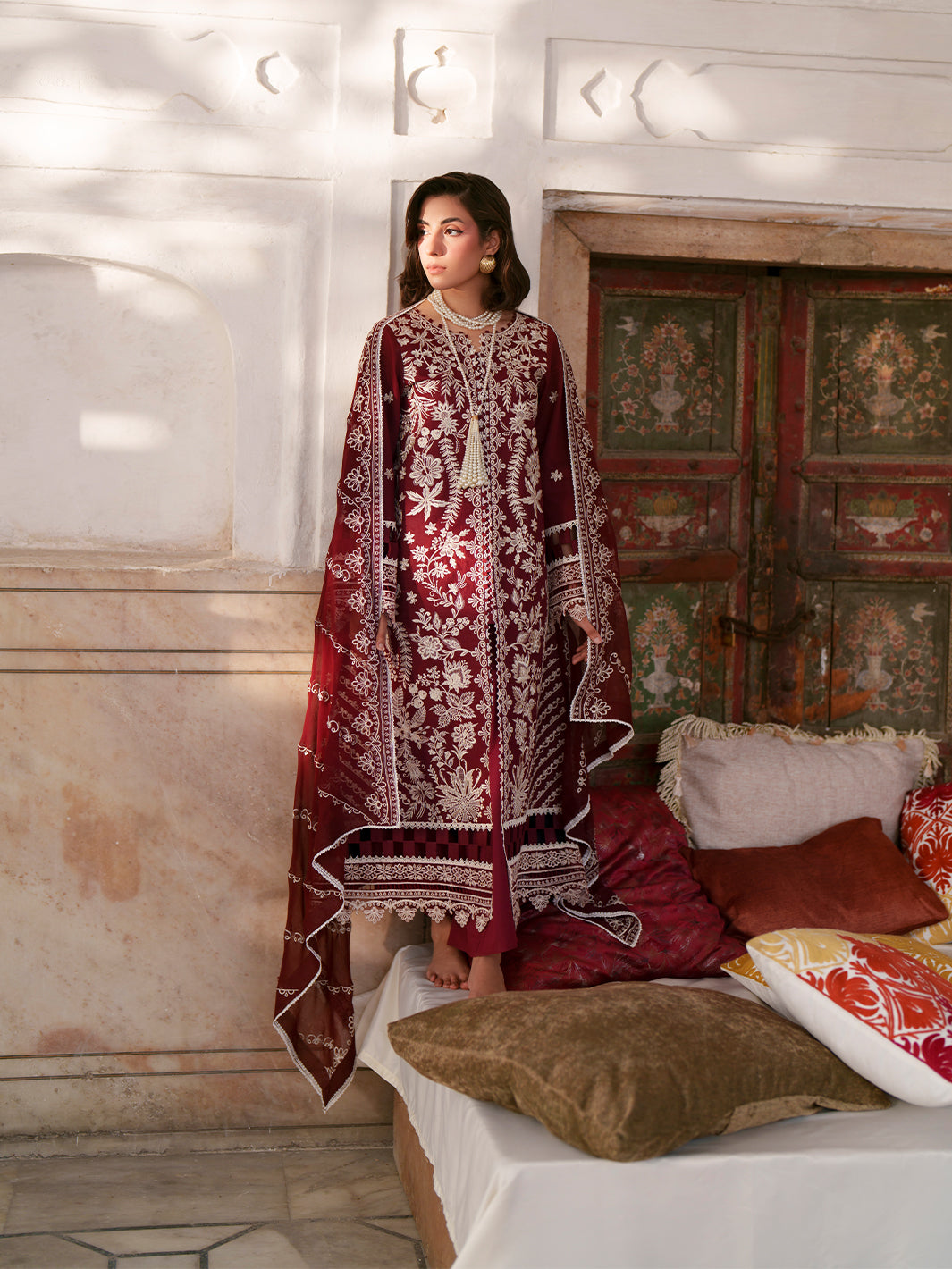 Mahnur | Nilofer Luxury Lawn 26 | NL-08 - by Libasekhas UK - Registered Vendor of : Mahnur - 100% Original Designer Dress