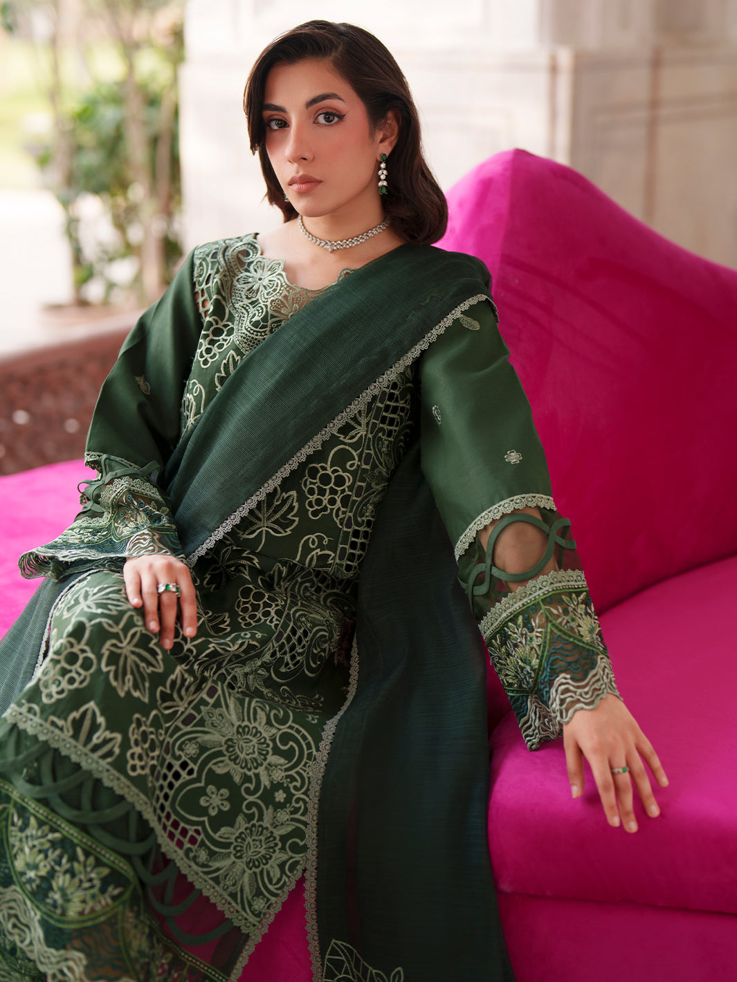 Mahnur | Nilofer Luxury Lawn 26 | NL-09 - by Libasekhas UK - Registered Vendor of : Mahnur - 100% Original Designer Dress