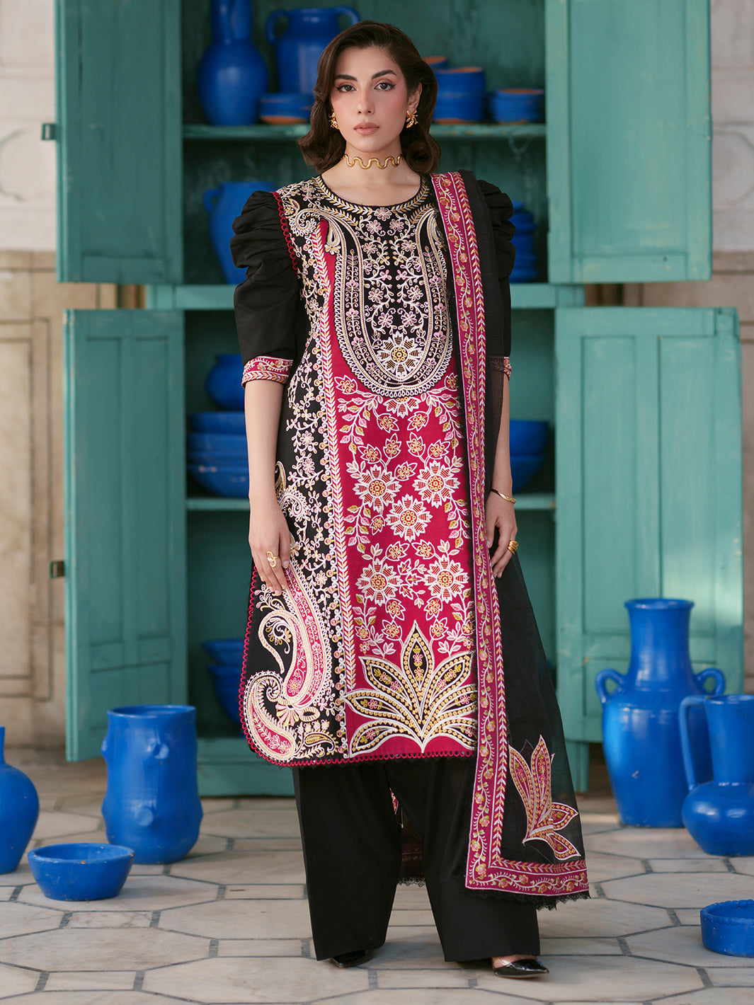 Mahnur | Nilofer Luxury Lawn 26 | NL-12 - by Libasekhas UK - Registered Vendor of : Mahnur - 100% Original Designer Dress