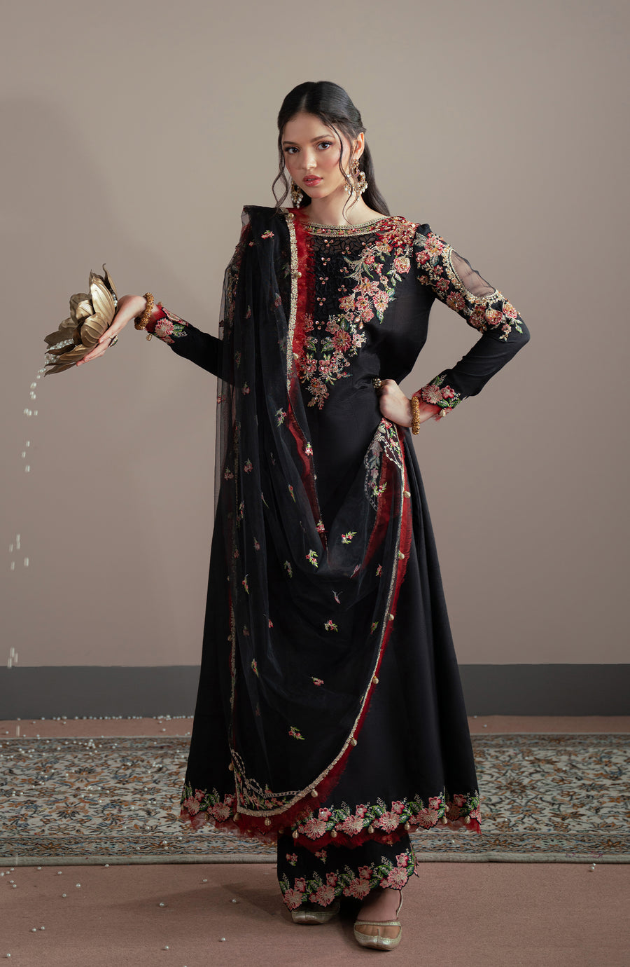 Fabiha Fatima | Elvin Pret Wear | NYRA - by Libasekhas UK - Registered Vendor of : Fabiha Fatima - 100% Original Designer Dress