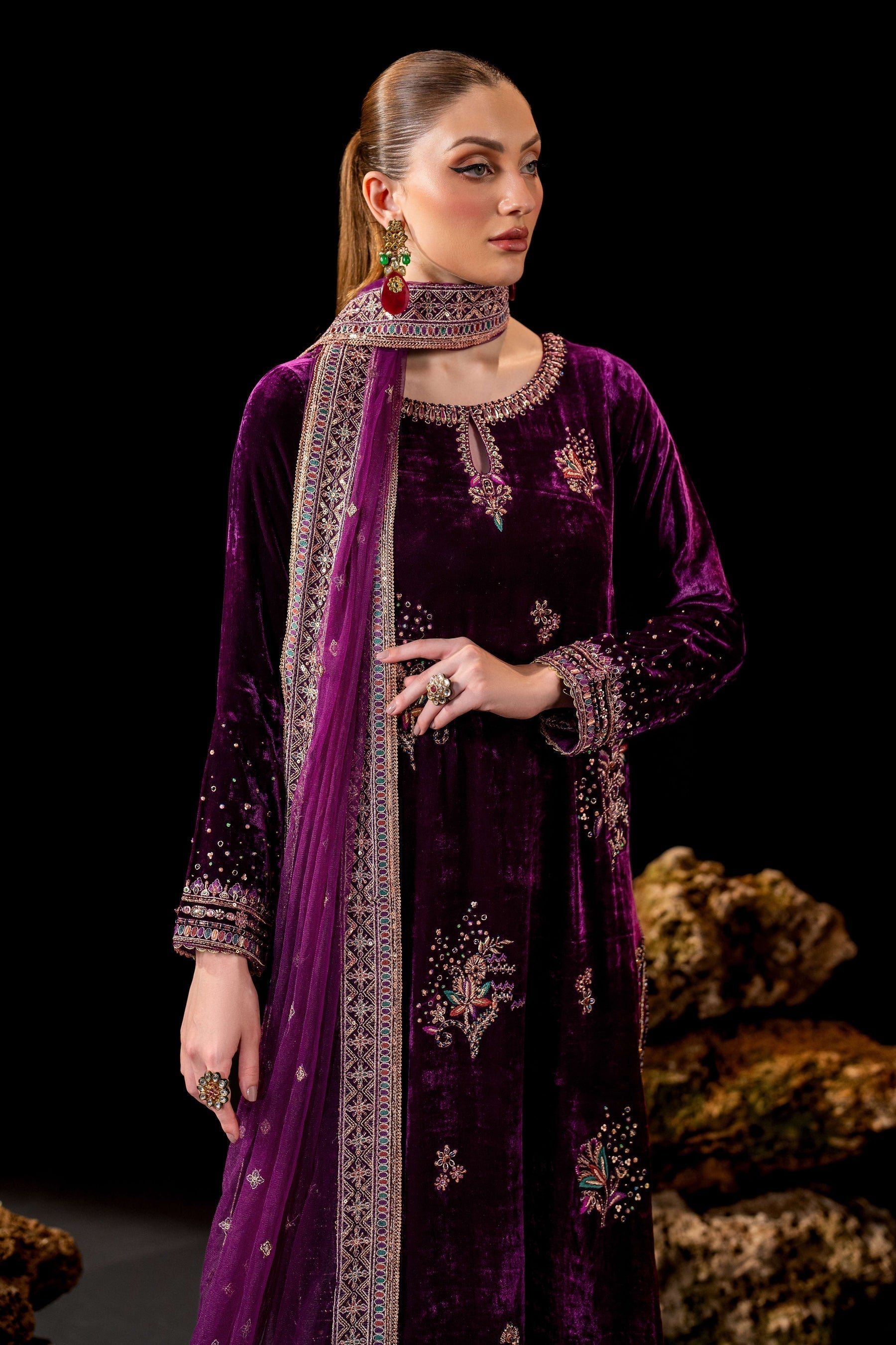 Naqshi | Makhmal 24 |  Rubayi - by - Libasekhas UK - Registered Vendor of : Naqshi - 100% Original Designer Dresss