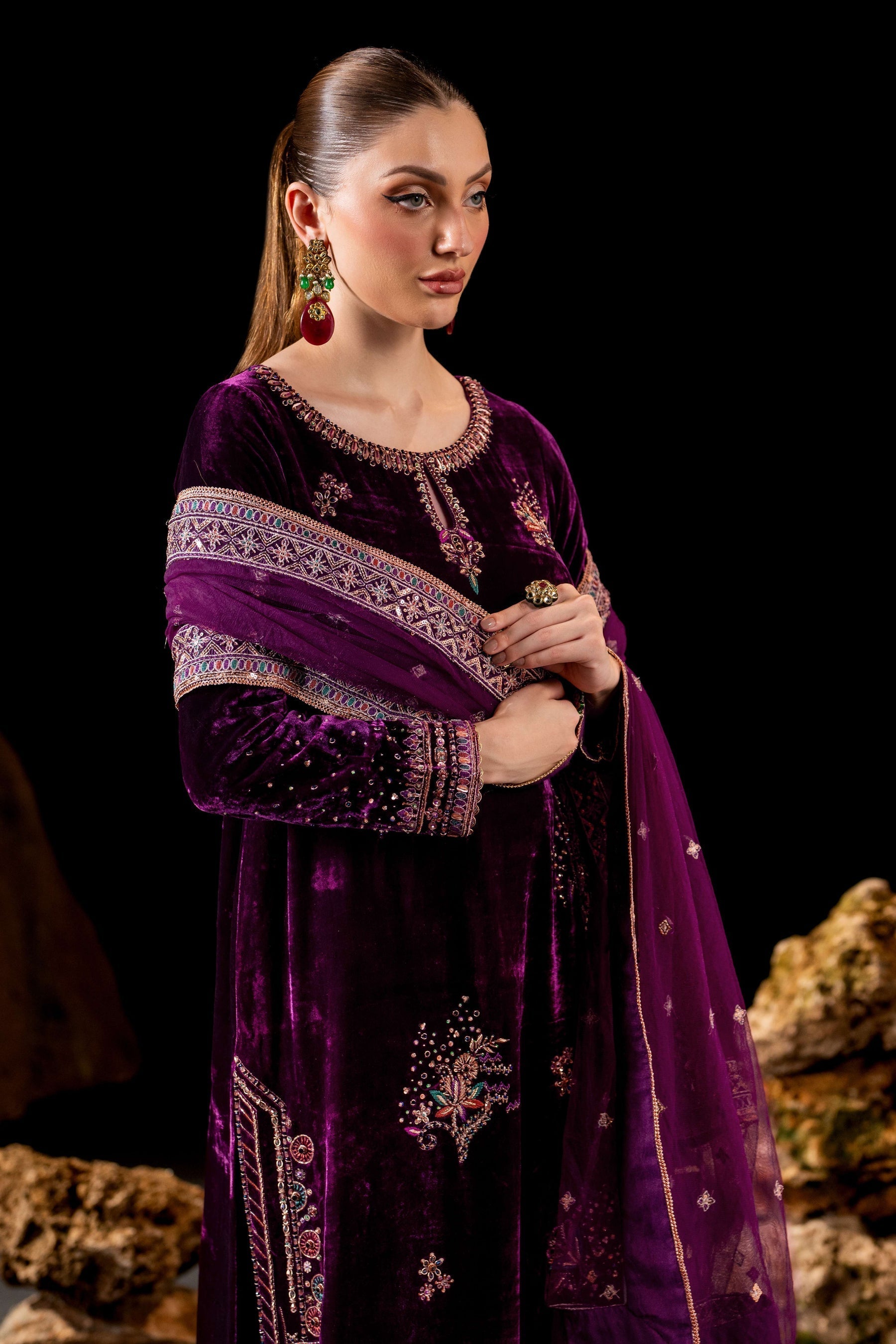 Naqshi | Makhmal 24 |  Rubayi - by - Libasekhas UK - Registered Vendor of : Naqshi - 100% Original Designer Dresss