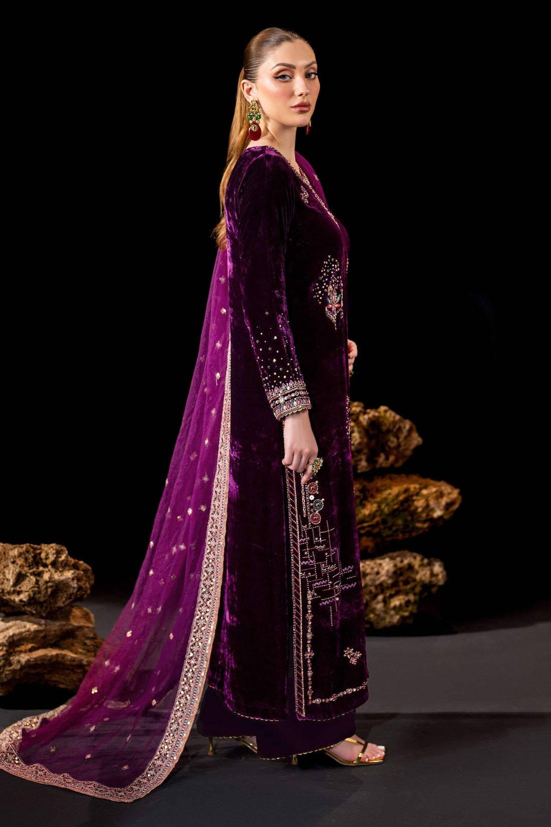 Naqshi | Makhmal 24 |  Rubayi - by - Libasekhas UK - Registered Vendor of : Naqshi - 100% Original Designer Dresss