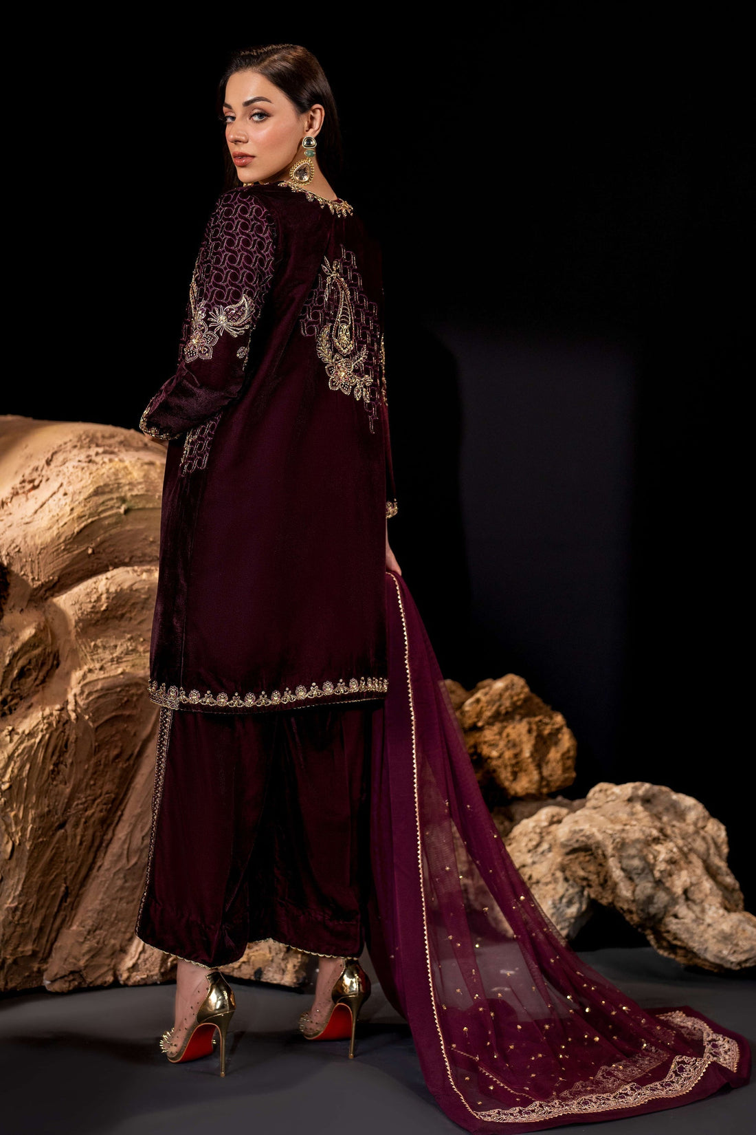 Naqshi | Makhmal 24 | Qandeel - by - Libasekhas UK - Registered Vendor of : Naqshi - 100% Original Designer Dresss