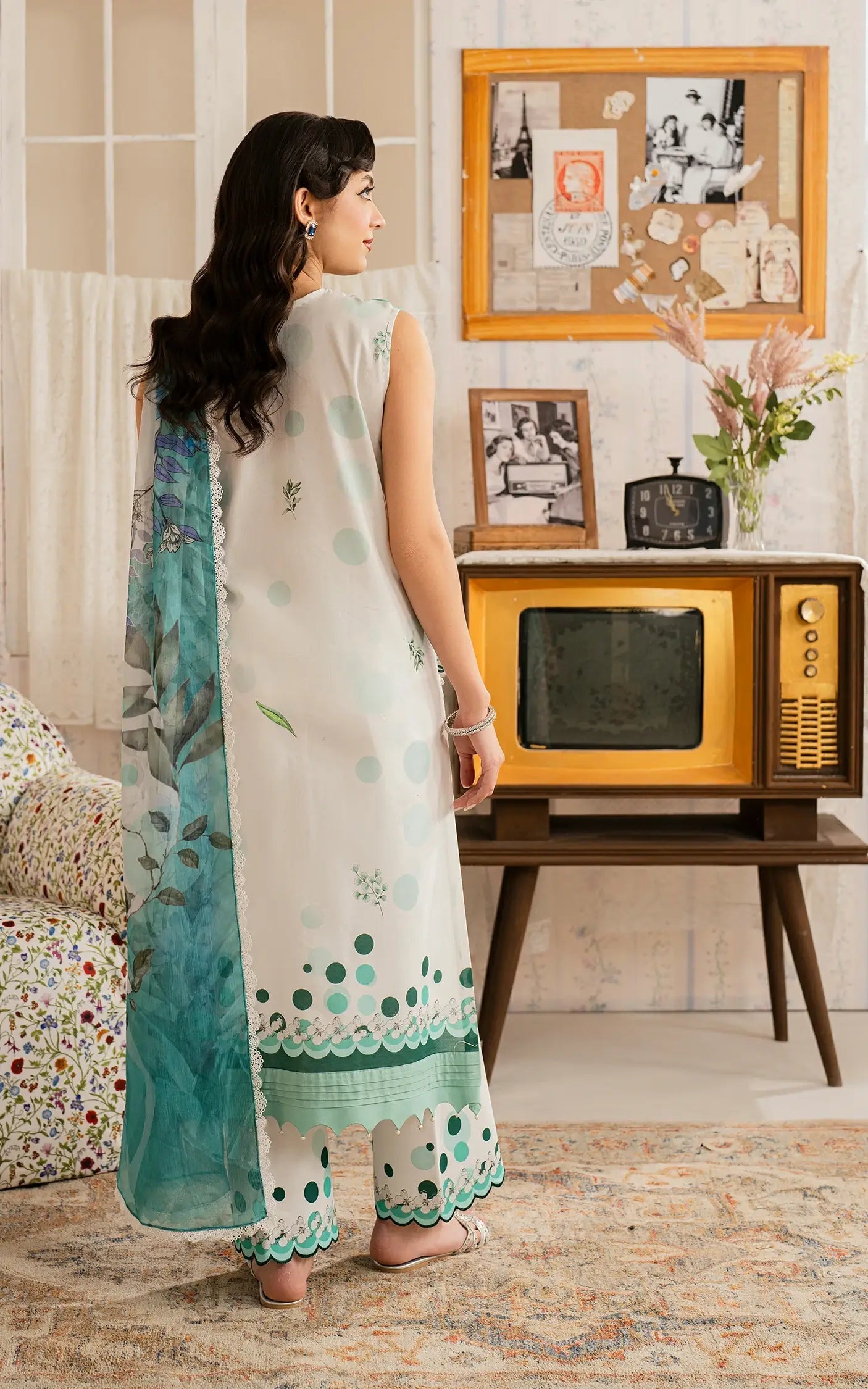 Asifa and Nabeel | Meraki Vintage 25 | Nazneen (MVL25-15) - by - Libasekhas UK - Registered Vendor of : Asifa and Nabeel - 100% Original Designer Dresss
