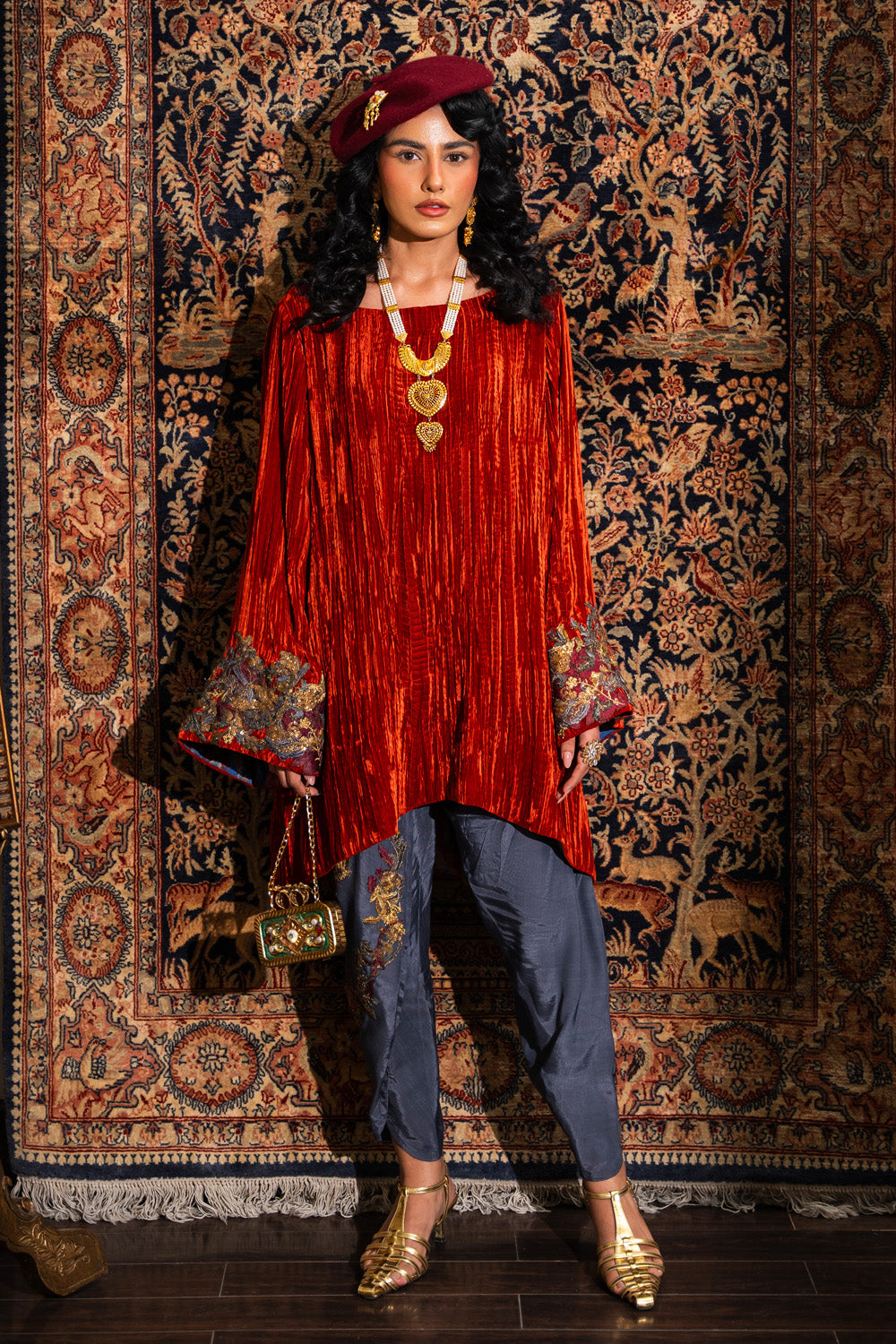 Nilofer Shahid | Aatish the Fire Within | Sholay (2pc) €“ Aatish The Fire within - by - Libasekhas UK - Registered Vendor of : Nilofer Shahid - 100% Original Designer Dresss