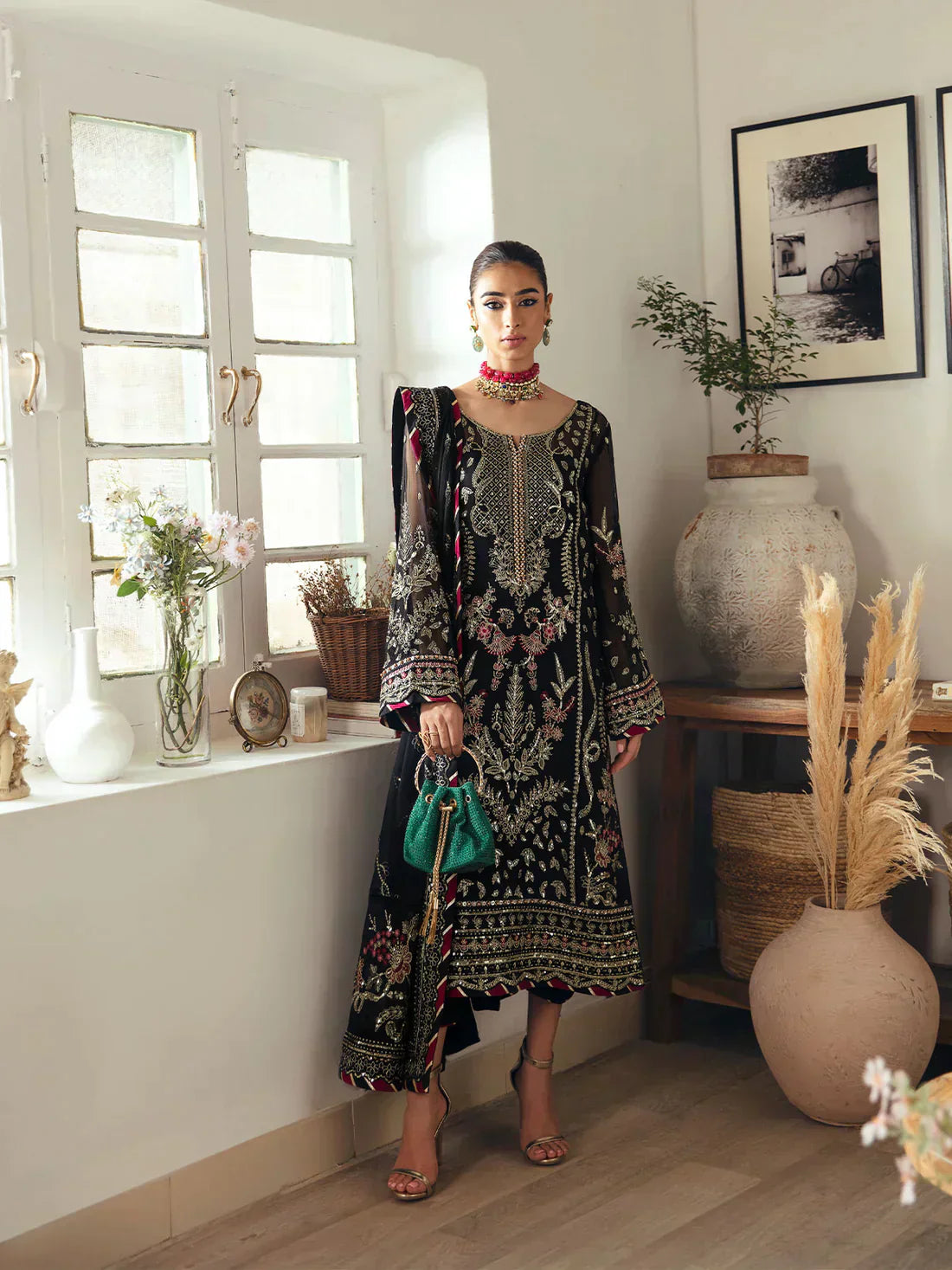 Gulaal | Embroidered Chiffon 23 | NOIR GL-EC-23V1-06 - by - Libasekhas UK - Registered Vendor of : Gulaal - 100% Original Designer Dresss