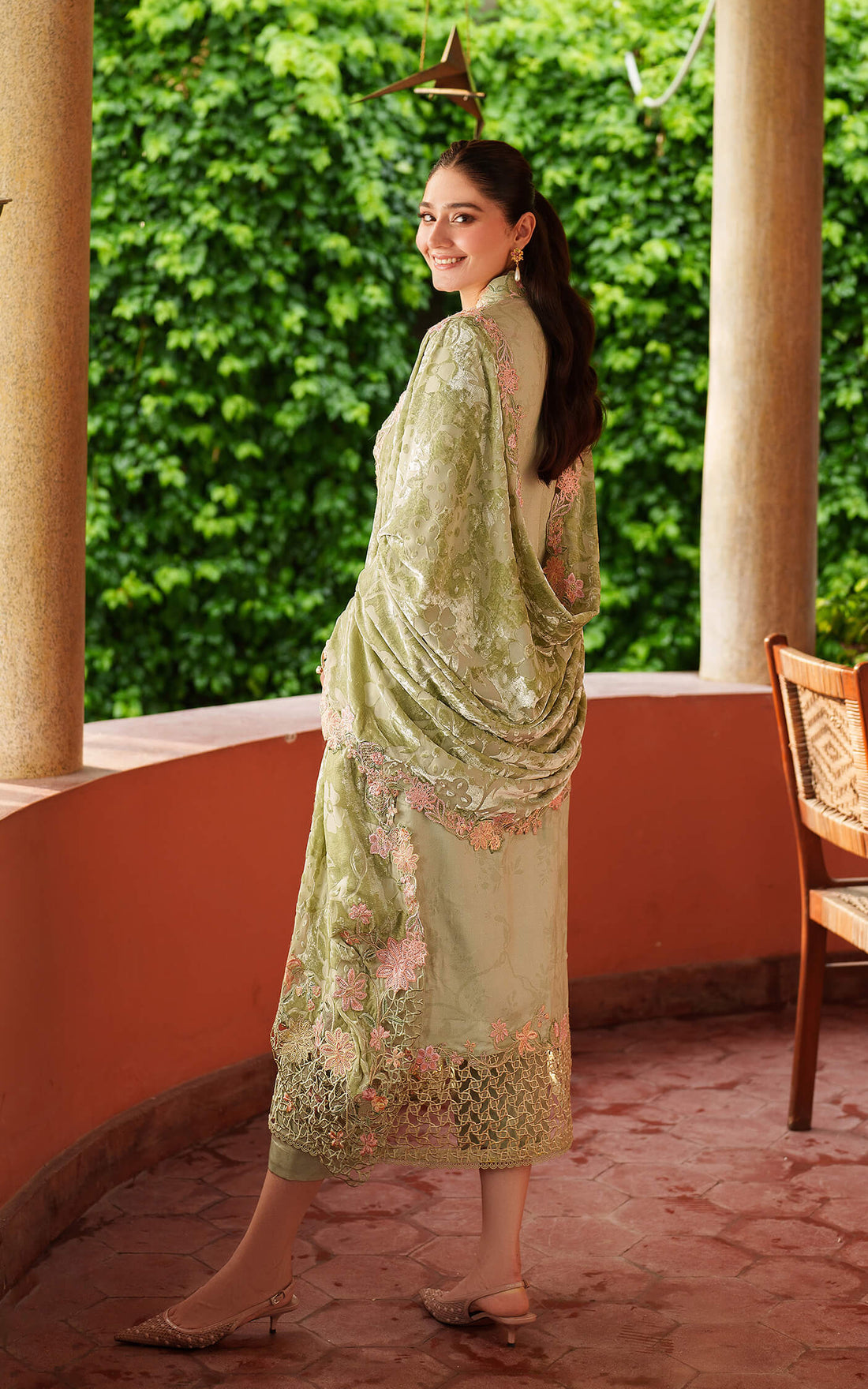 Asifa and Nabeel | Pashmina Luxe 25 | Noir LWC25-04 - by Libasekhas UK - Registered Vendor of : Asifa and Nabeel - 100% Original Designer Dress