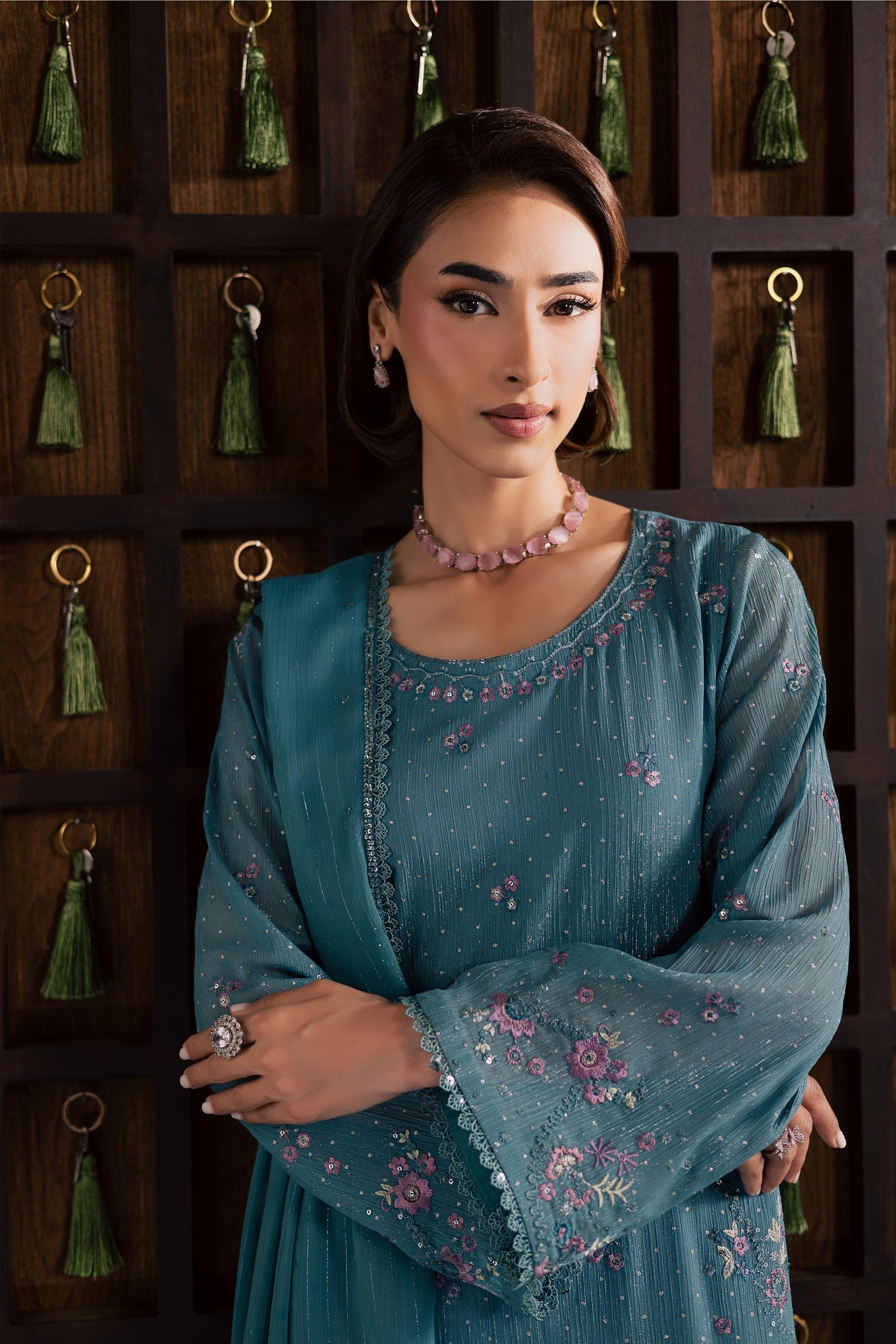 Batik | Festive Eid 26 | Noore - by Libasekhas - Registered Vendor of : Batik - 100% Original Designer Dress