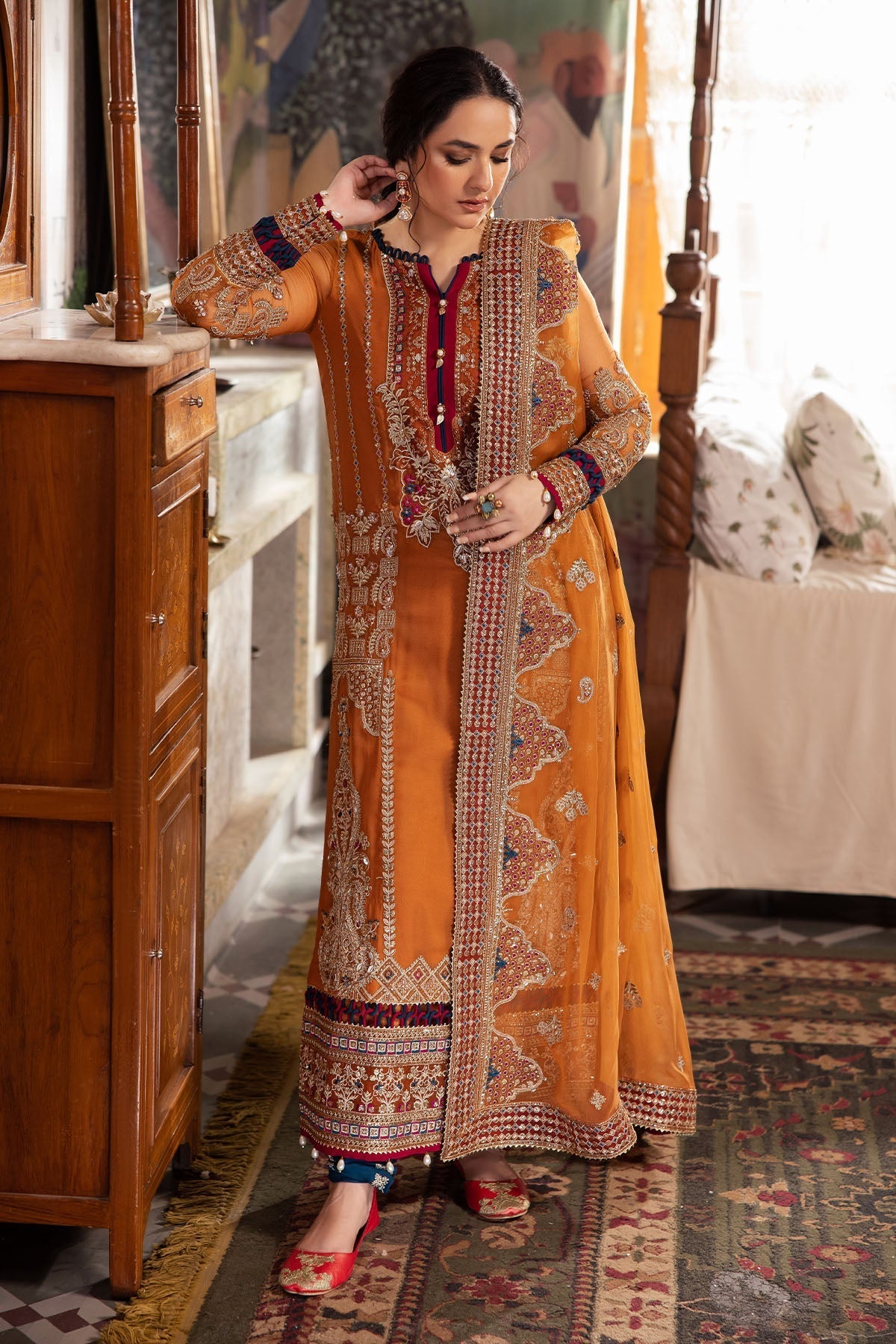 Nureh | Alfaaz Formals |  NL-77 AZFAR - by - Libasekhas UK - Registered Vendor of : Nureh - 100% Original Designer Dresss