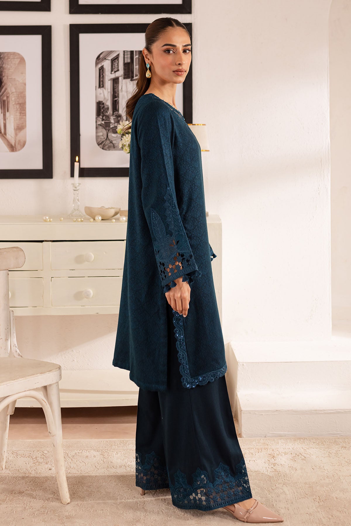 Nureh | Shades of Winter |  NP-589 - by - Libasekhas UK - Registered Vendor of : Nureh - 100% Original Designer Dresss