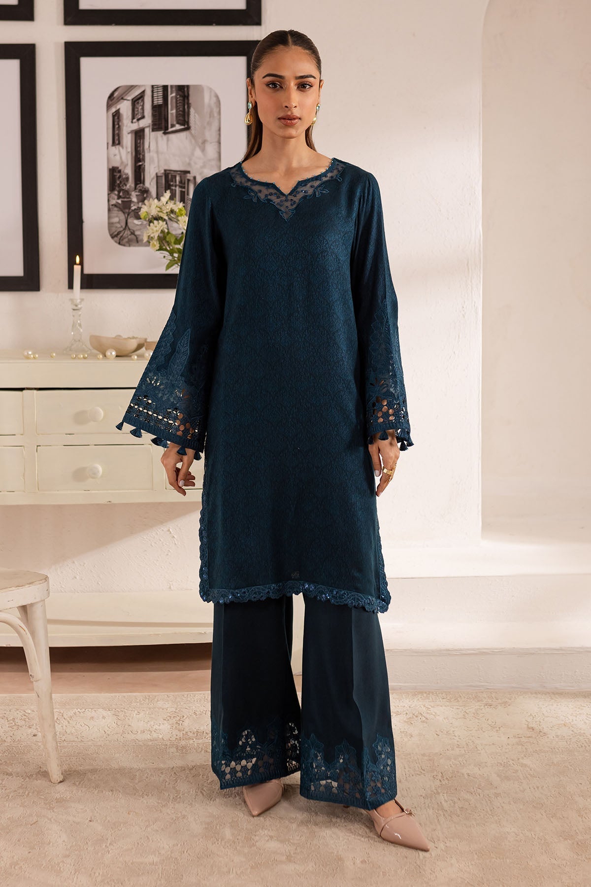 Nureh | Shades of Winter |  NP-589 - by - Libasekhas UK - Registered Vendor of : Nureh - 100% Original Designer Dresss