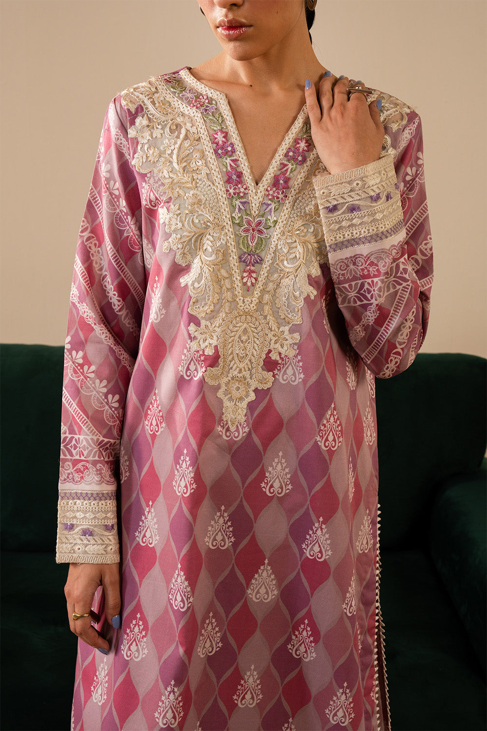 Maryum N Maria | Floren Lawn |  LUNA - by - Libasekhas UK - Registered Vendor of : Maryum N Maria - 100% Original Designer Dresss