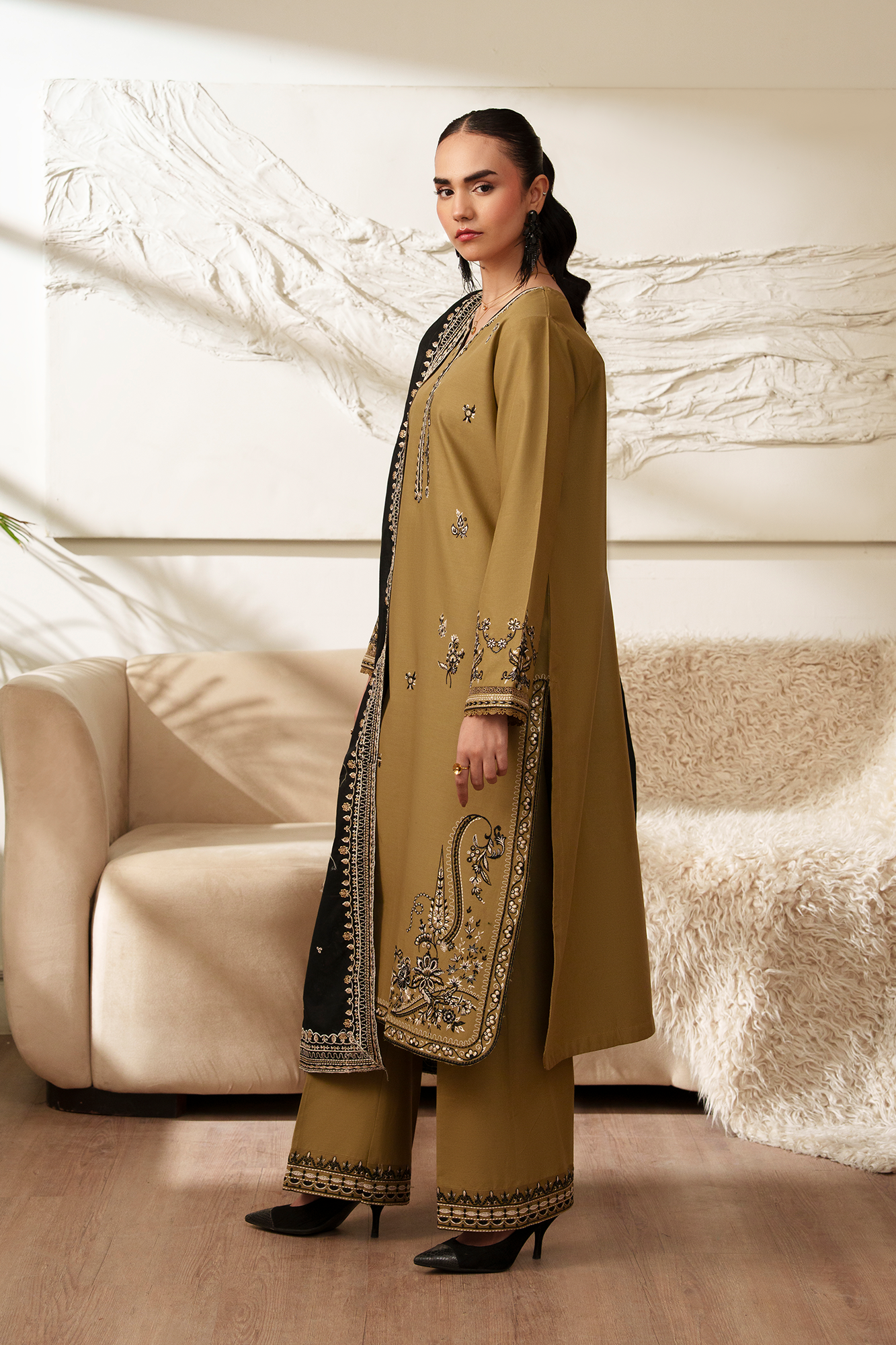 Rajbari | Exclusive Pret | Ayla - by Libasekhas UK - Registered Vendor of : Rajbari - 100% Original Designer Dress
