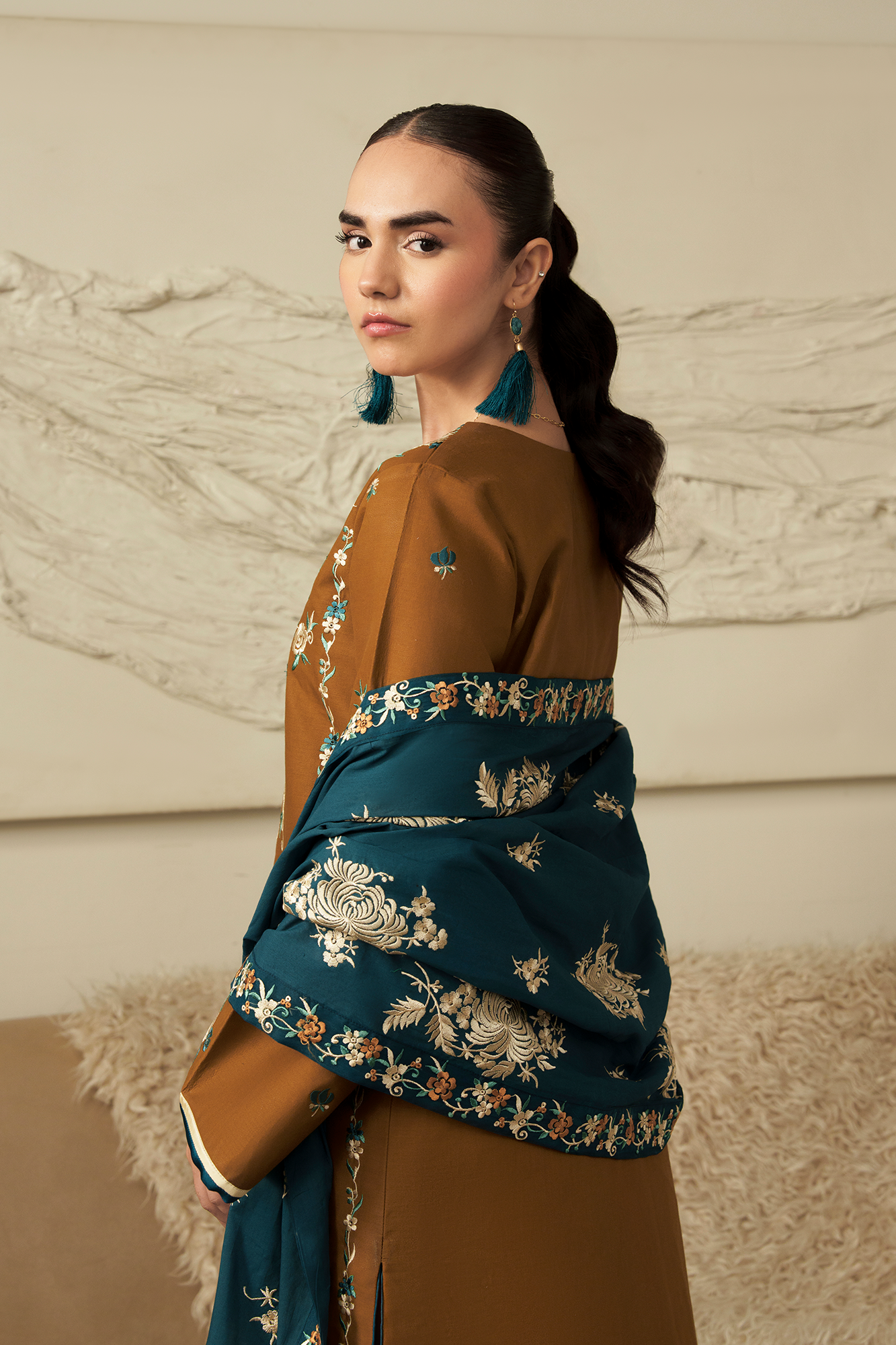 Rajbari | Exclusive Pret | Mesaal - by Libasekhas UK - Registered Vendor of : Rajbari - 100% Original Designer Dress