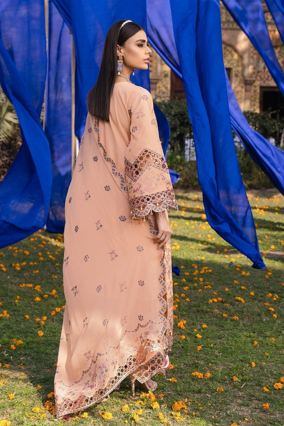 Alizeh | Rawayat Luxury Lawn 24 | Nazmin - by - Libasekhas UK - Registered Vendor of : Alizeh - 100% Original Designer Dresss