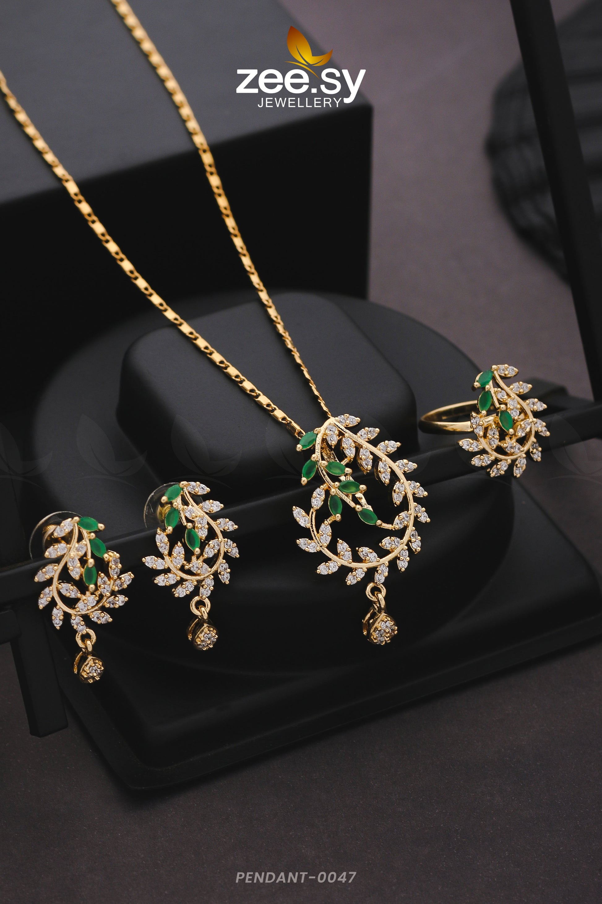 Pendant-0047 - by - Libasekhas UK - Registered Vendor of : Zeesy - 100% Original Designer Dresss